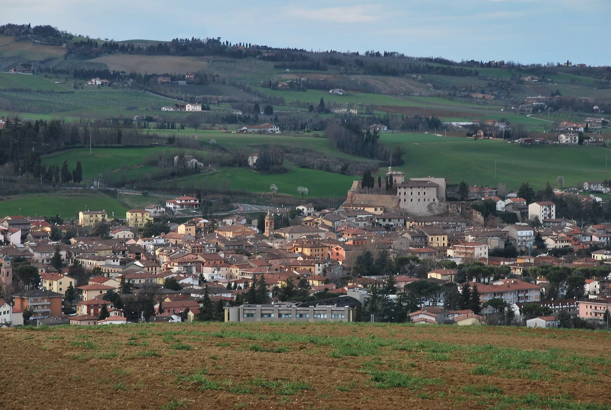 Photo showing: Meldola panorama