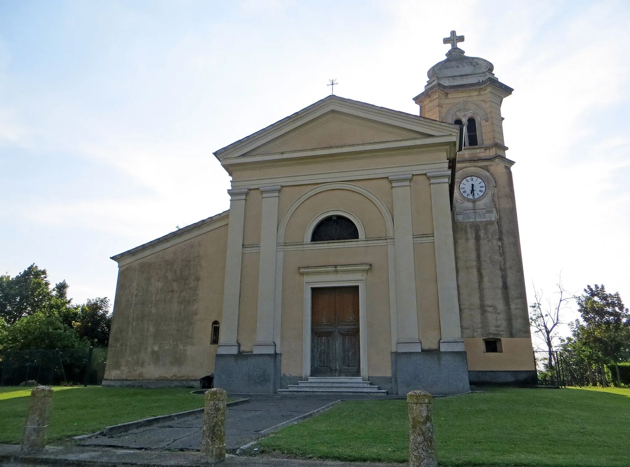 Photo showing: Chiesa di San Donnino (Monticelli Terme, Montechiarugolo) - facciata