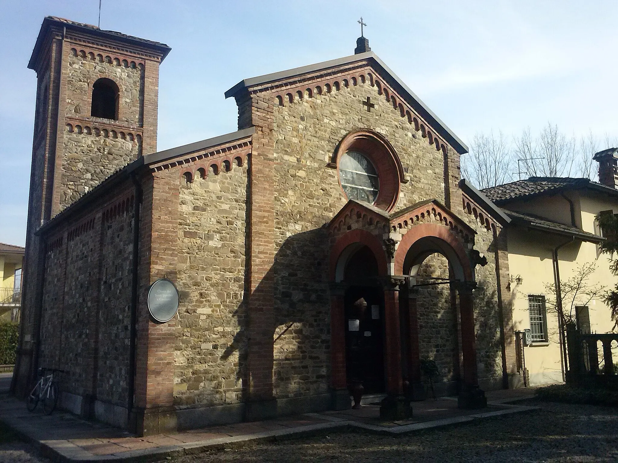 Photo showing: Church of S.Ippolito and Cassiano, located in Maiano, municipality of Podenzano (Piacenza, Italy)