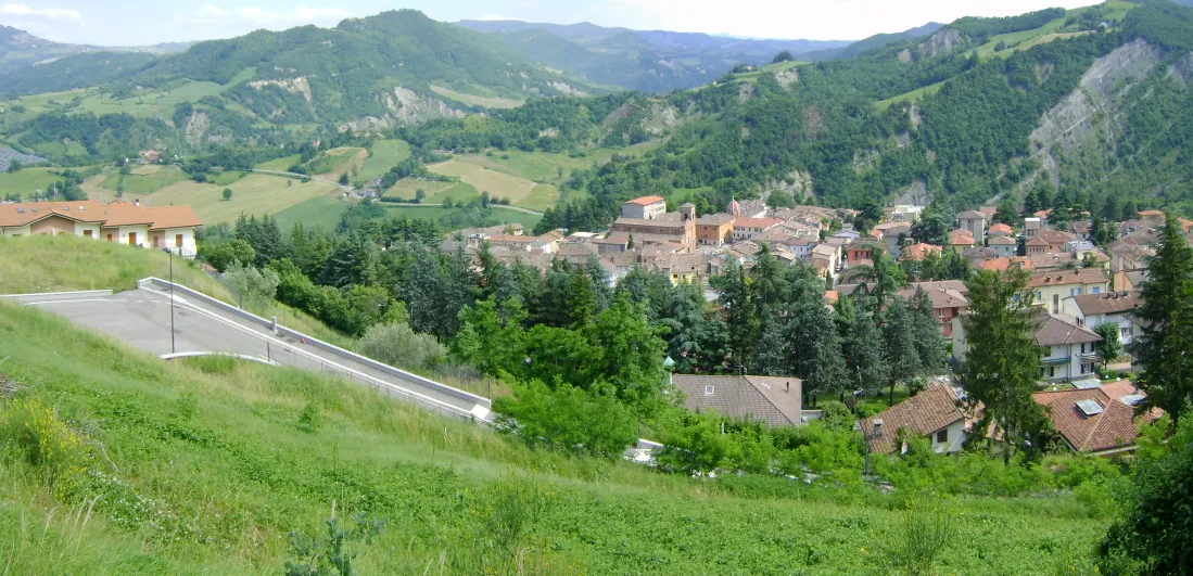 Photo showing: View of Sarsina, in the province of Forlì-Cesena, Emilia-Romagna