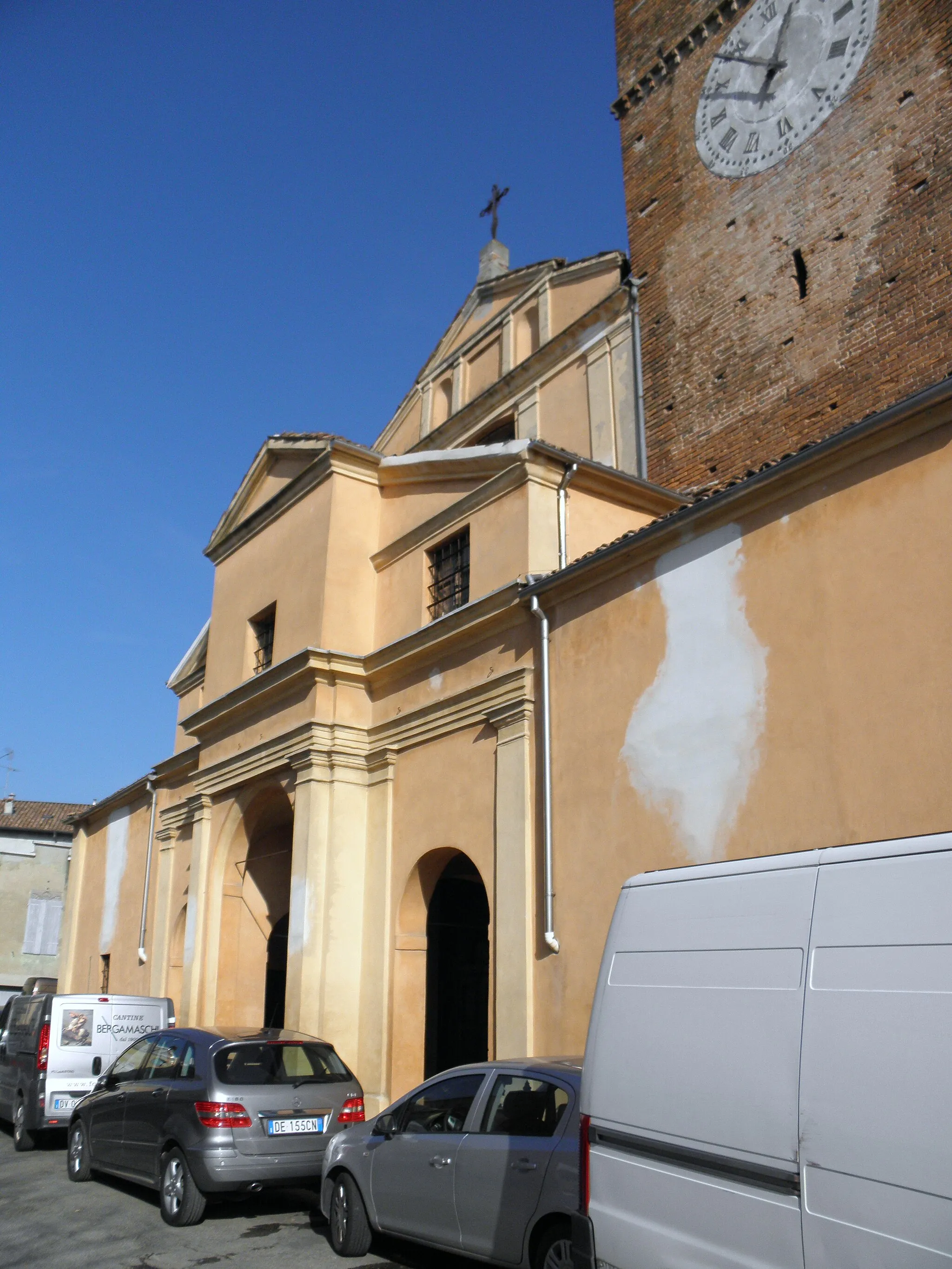 Photo showing: Sissa, già comune autonomo, frazione di Sissa Trecasali: la chiesa parrocchiale di Santa Maria Assunta.