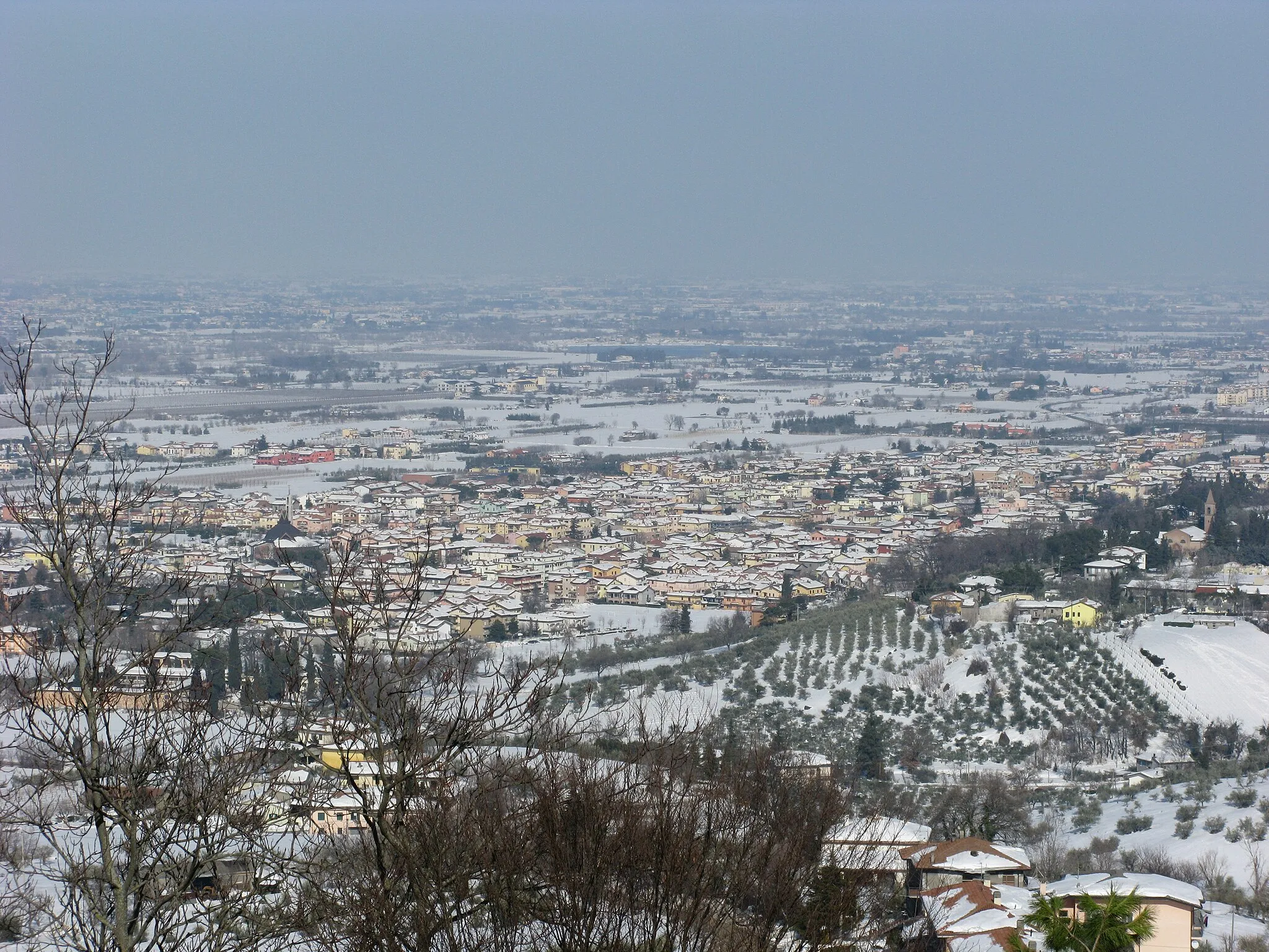 Photo showing: Villa Verucchio con la neve, 2012.
