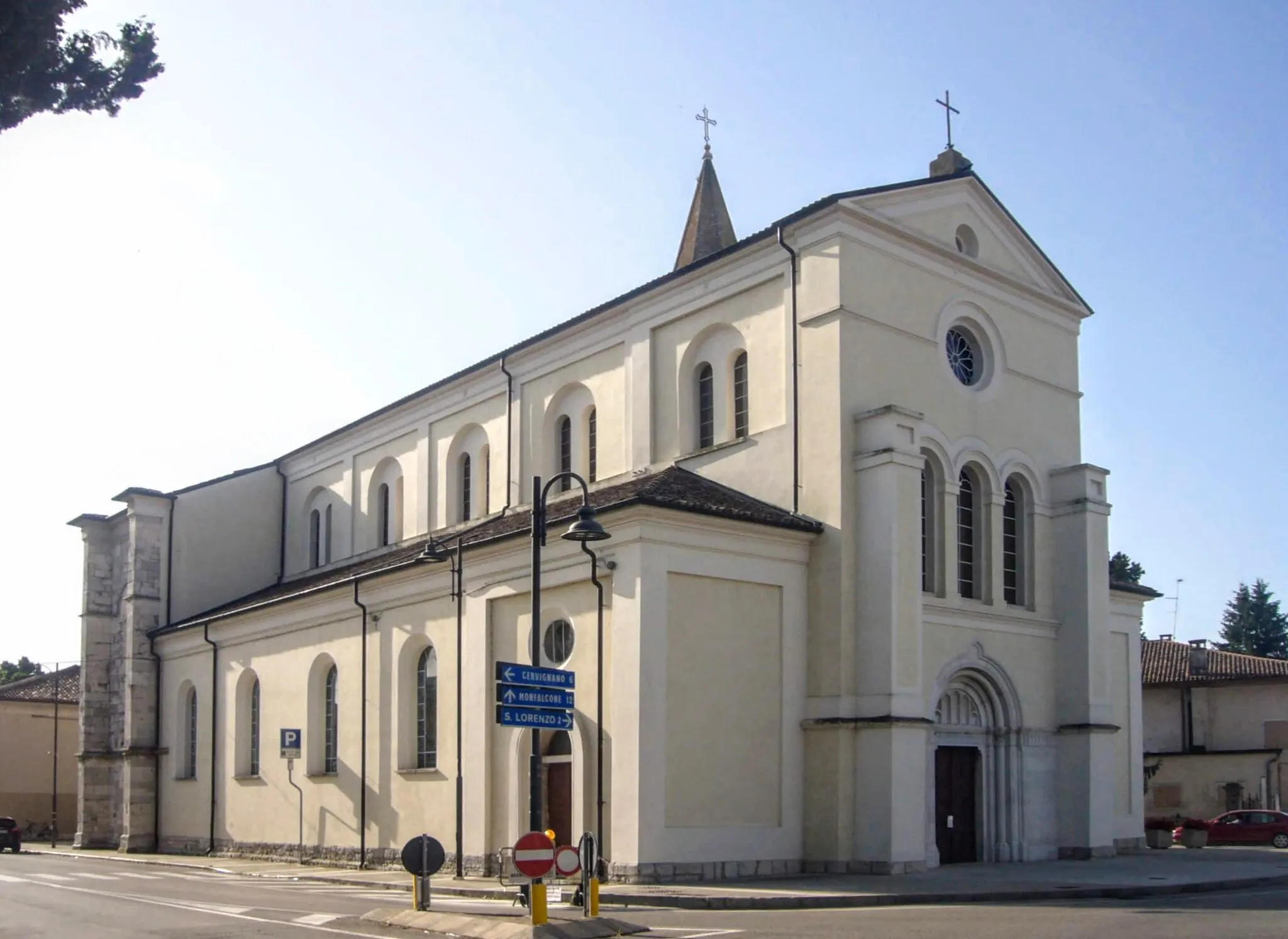 Photo showing: La chiesa di San Valentino nell'omonima frazione del comune di Fiumicello Villa Vicentina.