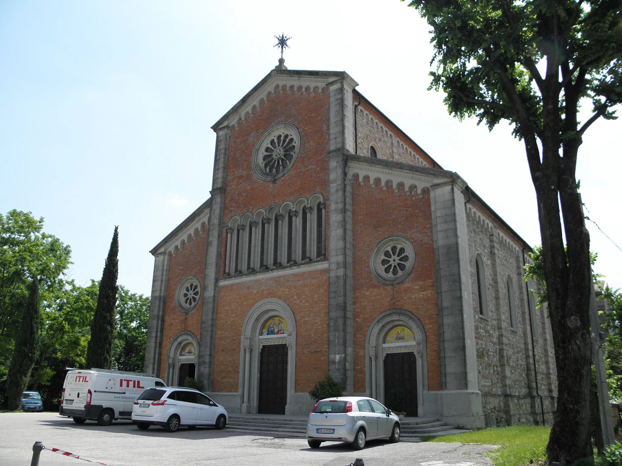 Photo showing: Martignacco, la chiesa parrocchiale di Santa Maria Assunta.