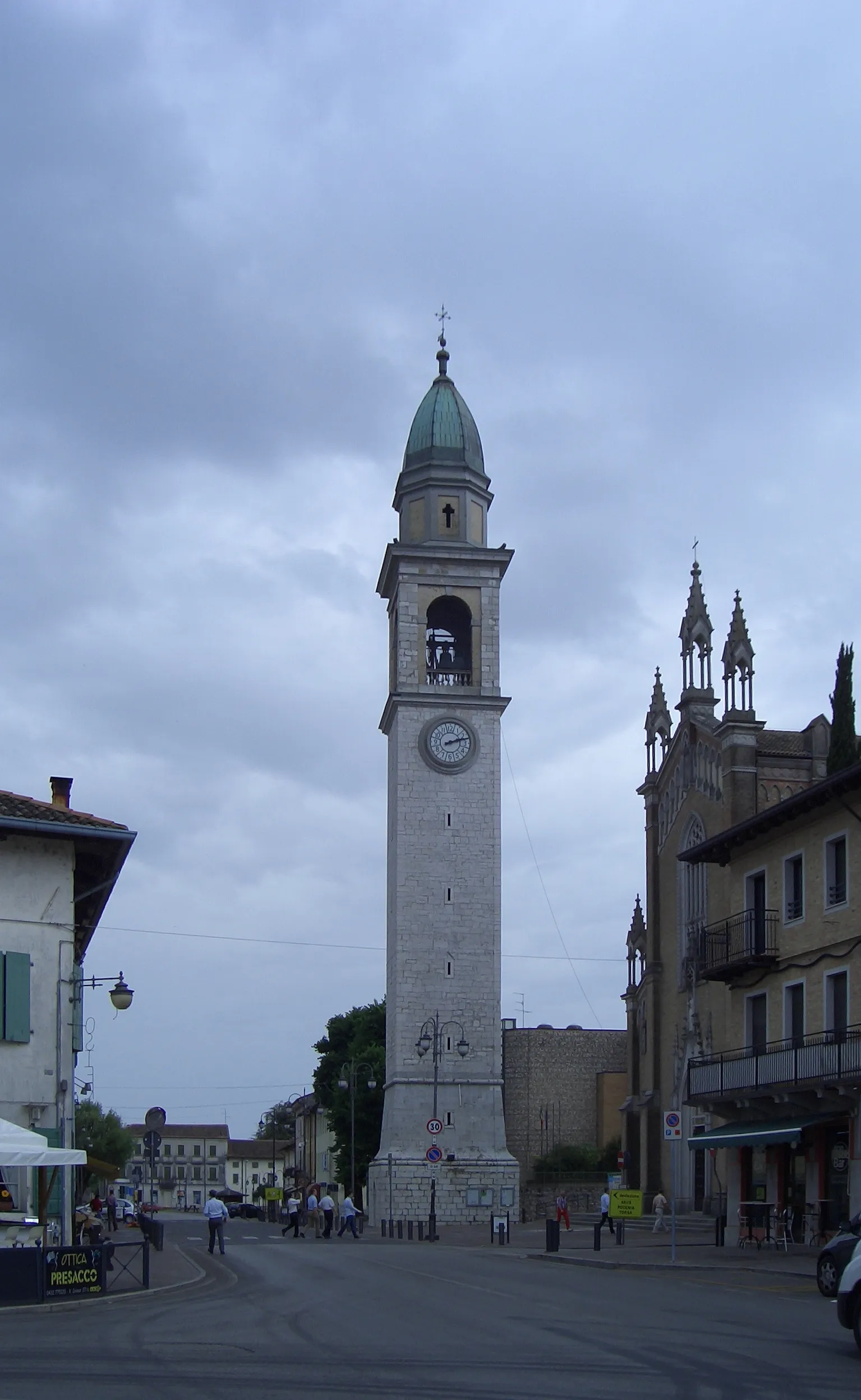 Photo showing: Bell tower (near parish church) in Rivignano