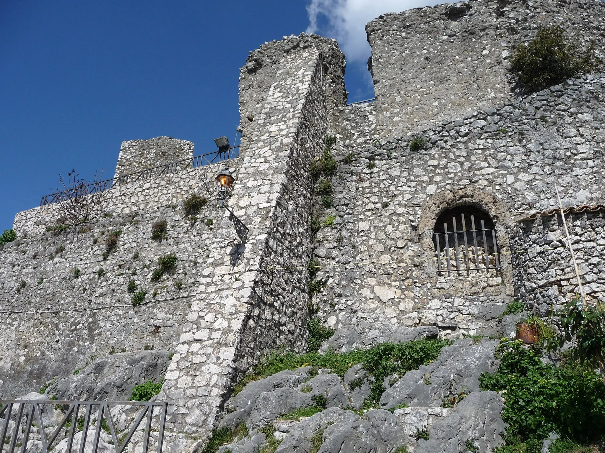 Photo showing: Castello