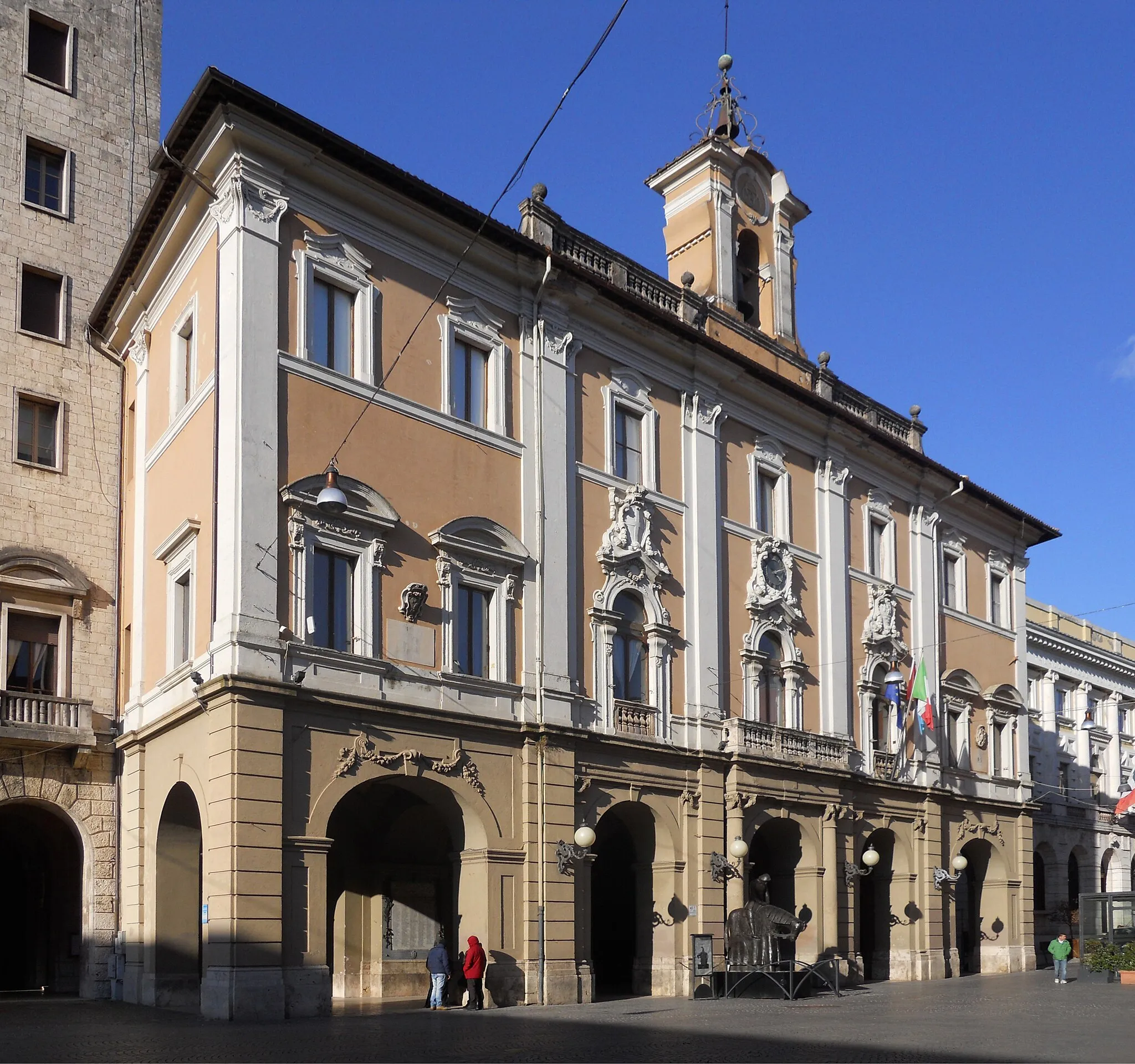 Photo showing: Palazzo Comunale's facade - Rieti