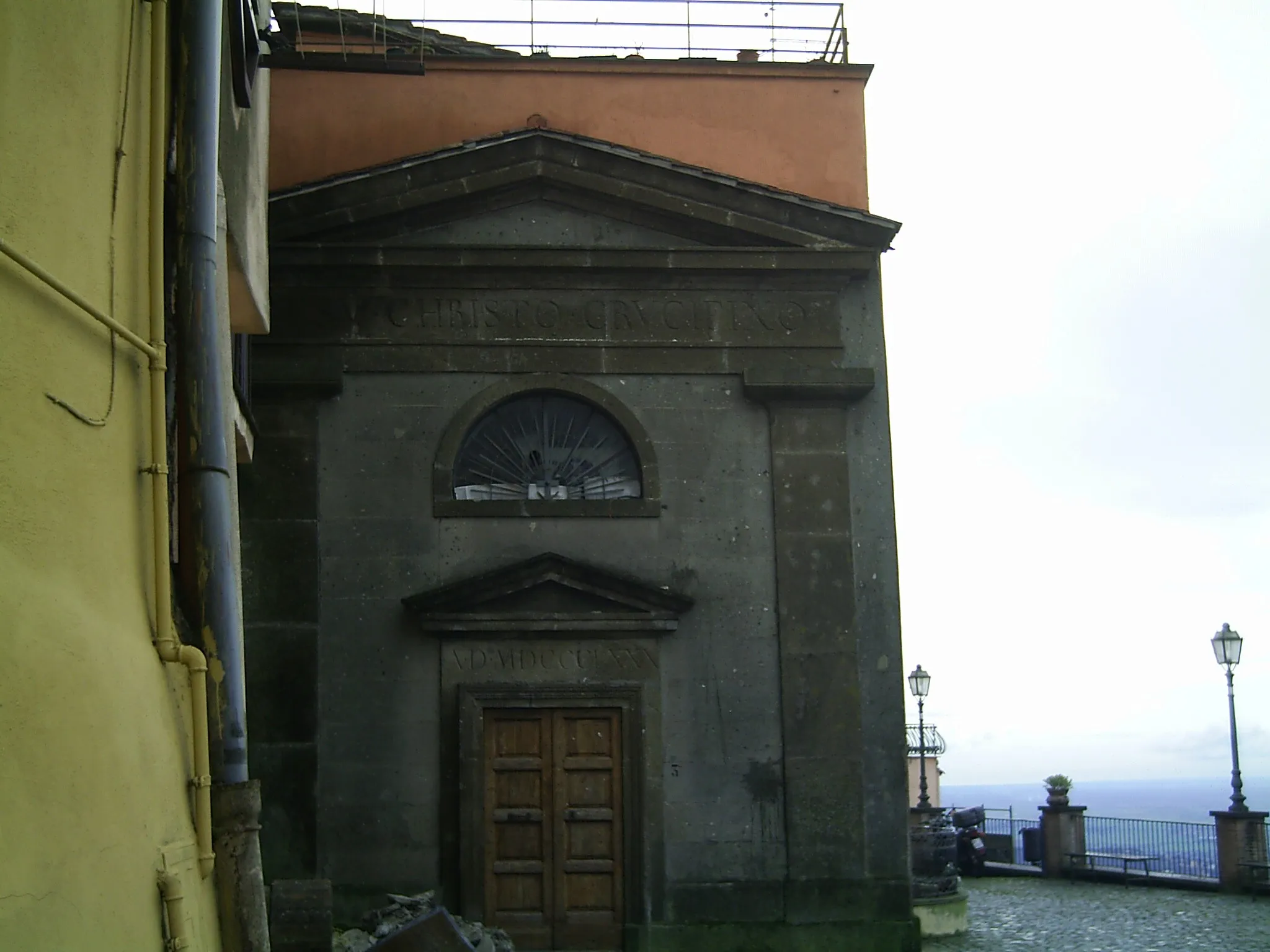 Photo showing: Façade of the Crucified Church - Rocca di Papa (RM)