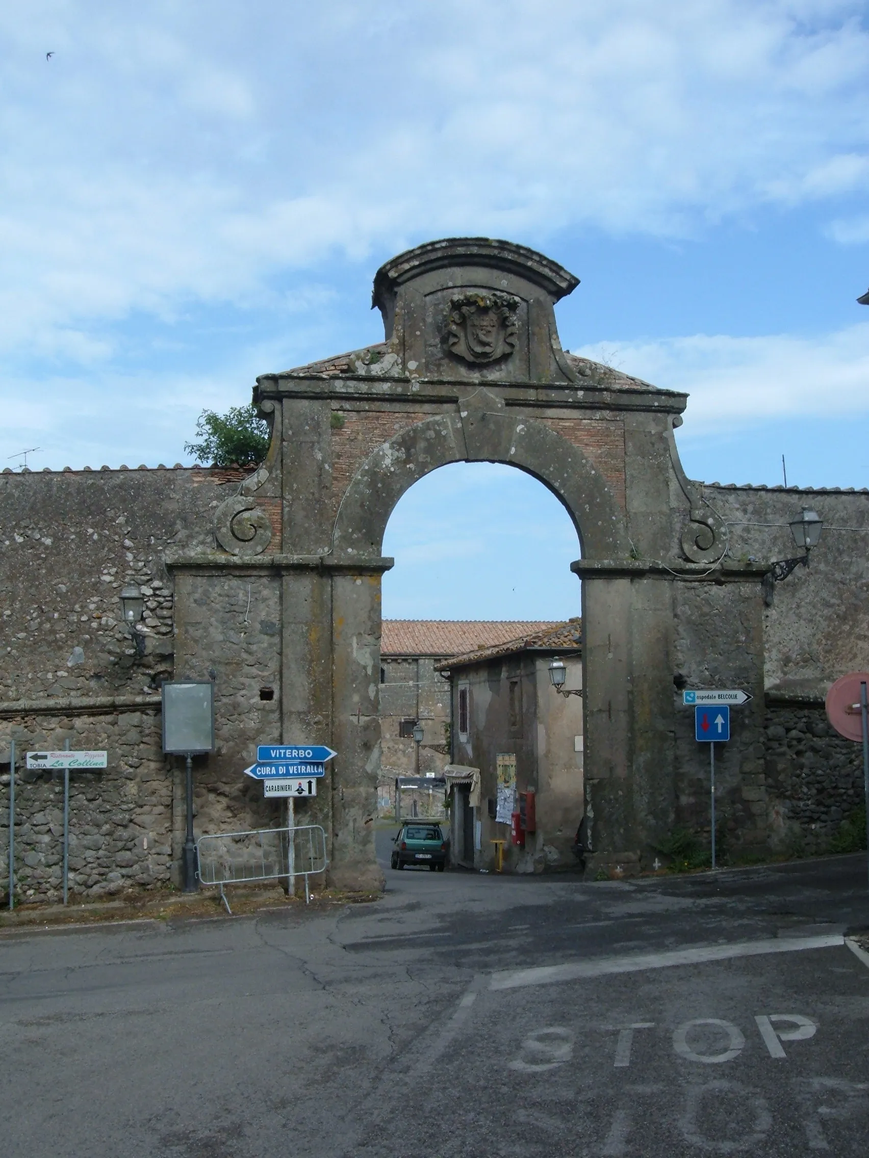 Photo showing: Ingresso al paese di San Martino al Cimino