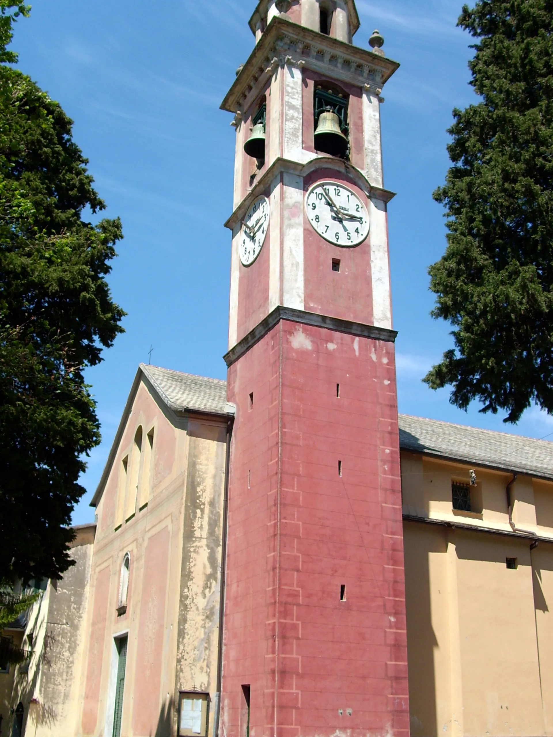 Photo showing: Chiesa di San Pietro apostolo ad Avegno, Liguria, Italia