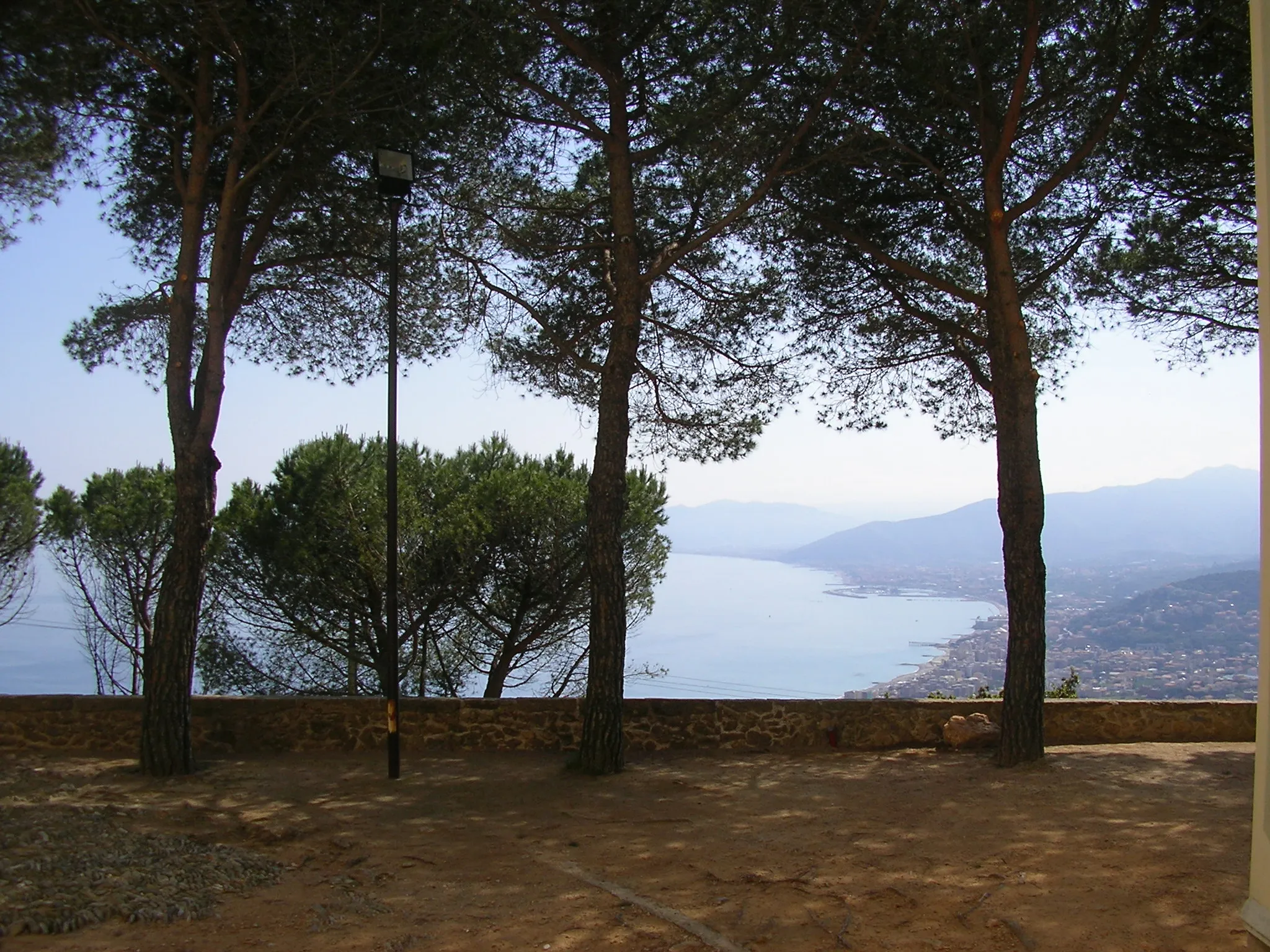 Photo showing: Panorama Mar Ligure