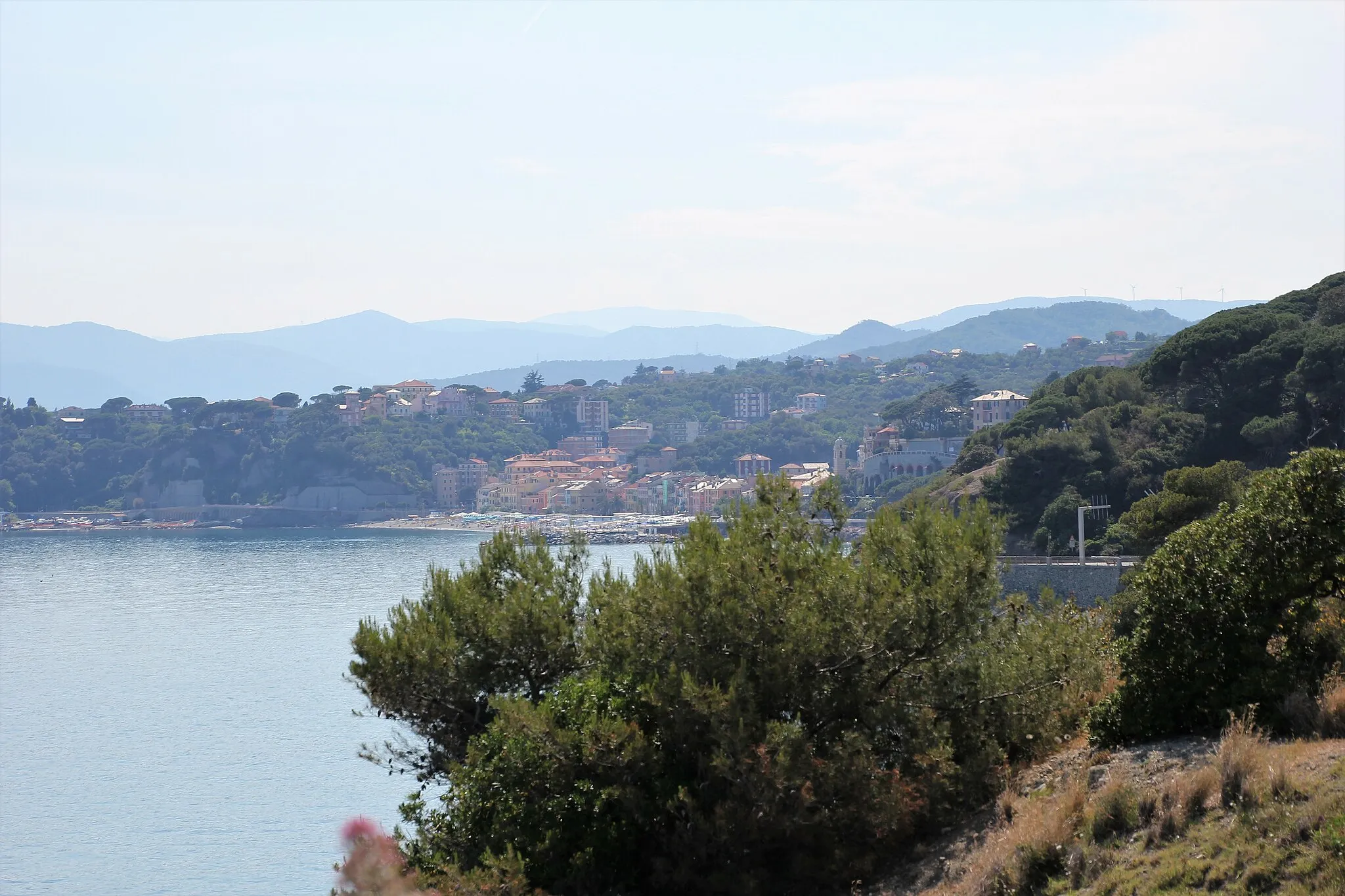 Photo showing: Celle Ligure, panorama