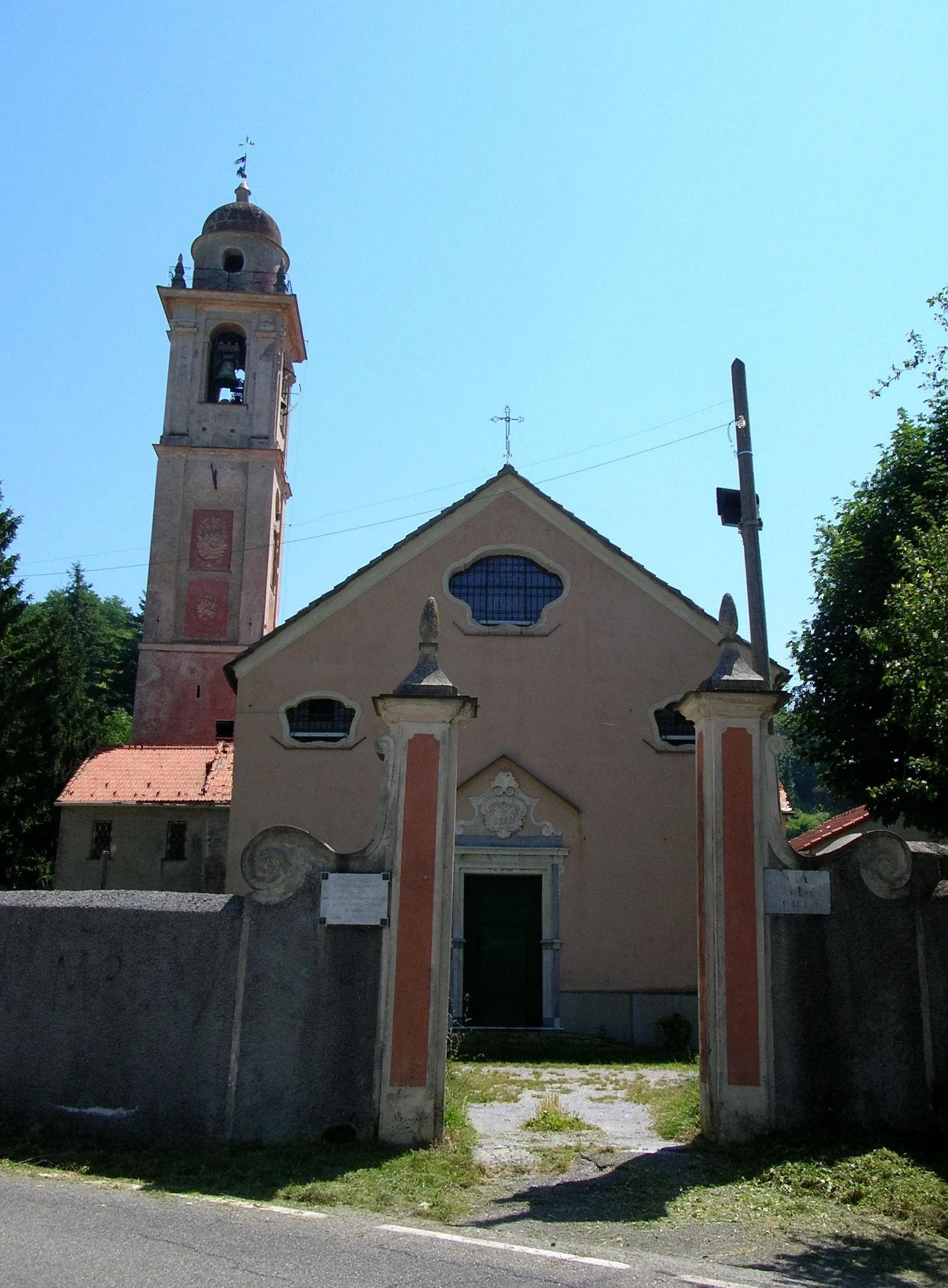 Photo showing: Foto propria
Giugno 2008

Ceranesi (Genova) Chiesa di S. Martino di Paravanico