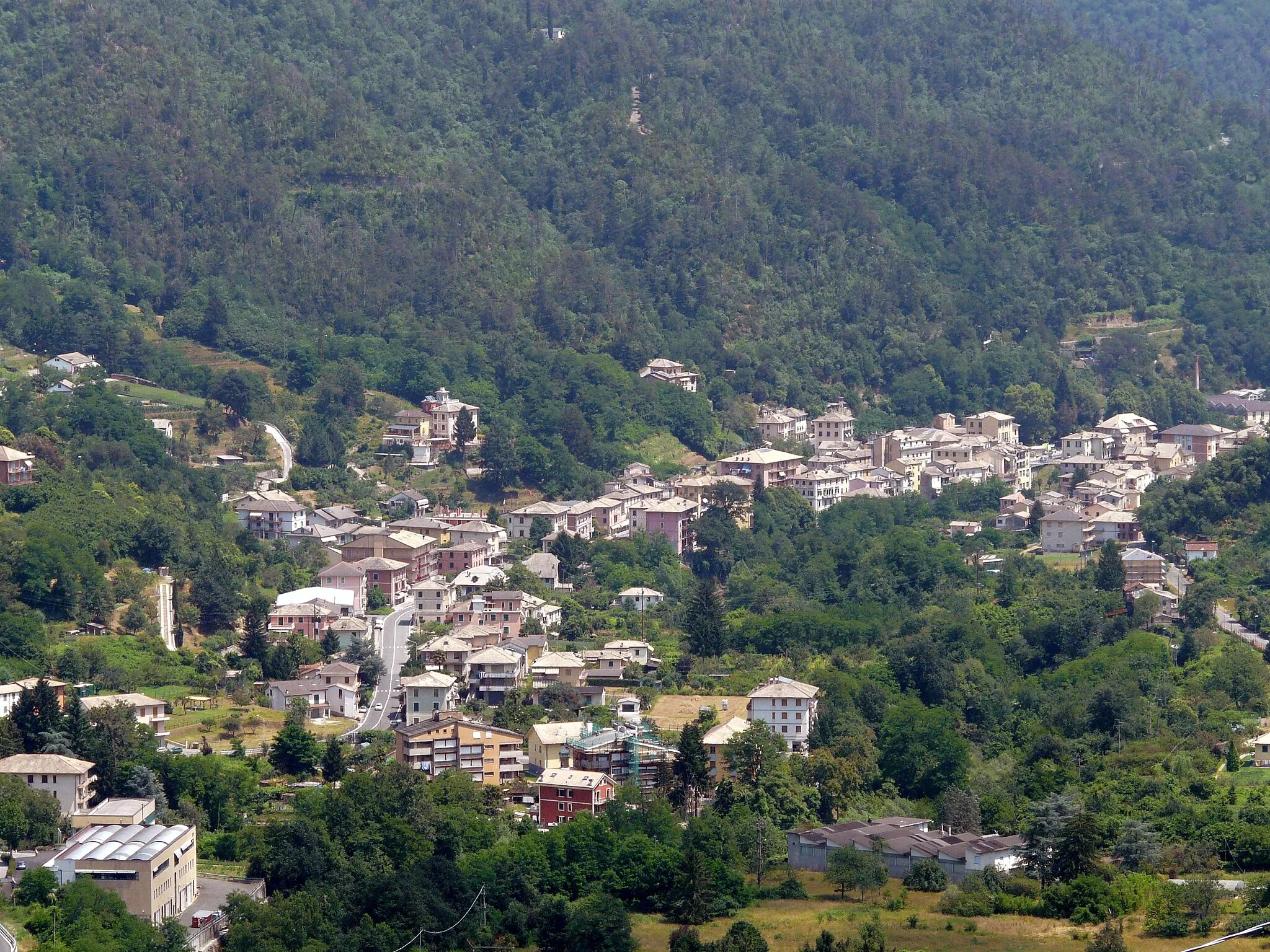 Photo showing: Panorama di Cicagna, Liguria, Italia