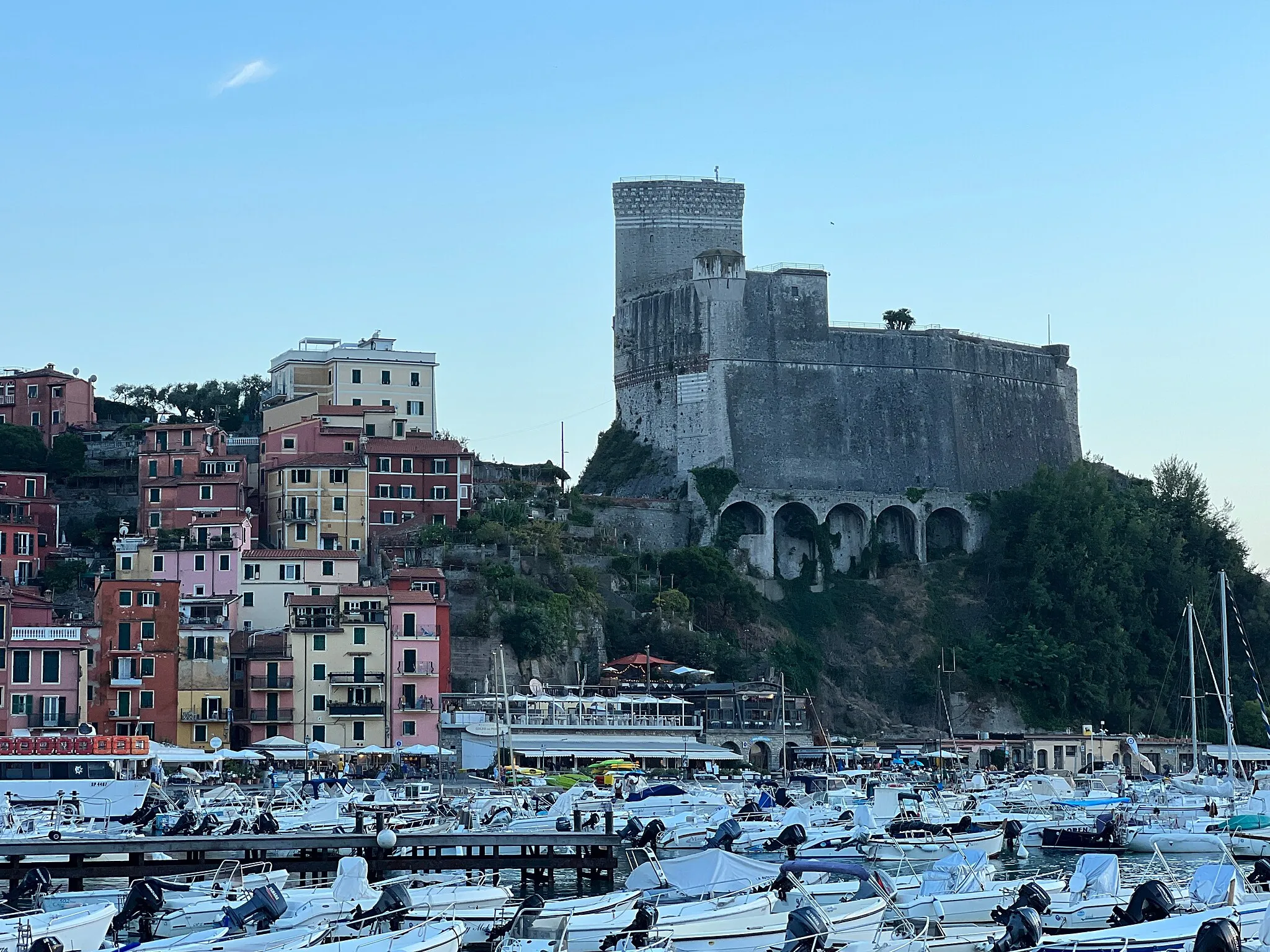 Photo showing: Château de Lerici.