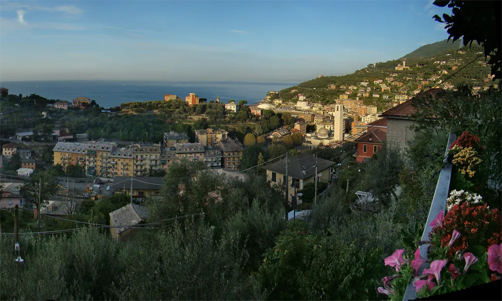 Photo showing: Recco, Liguria, Italy. At sunrise.