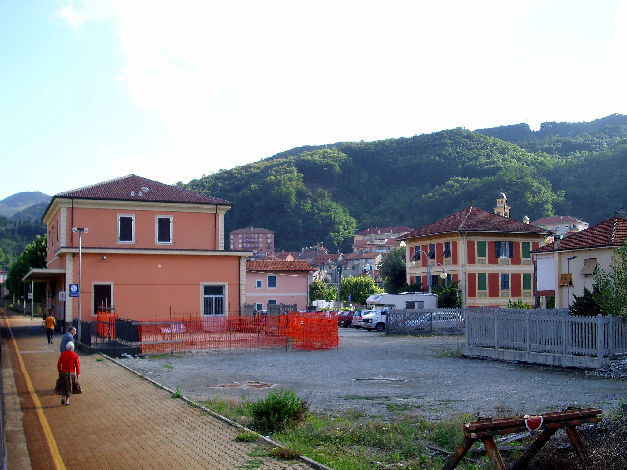 Photo showing: Rossiglione train station