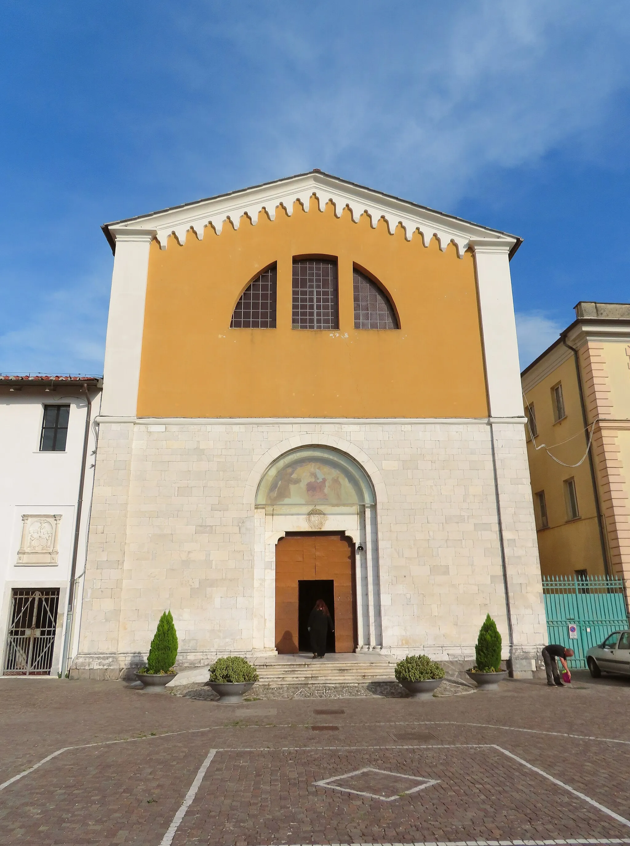Photo showing: Facciata della chiesa di San Francesco