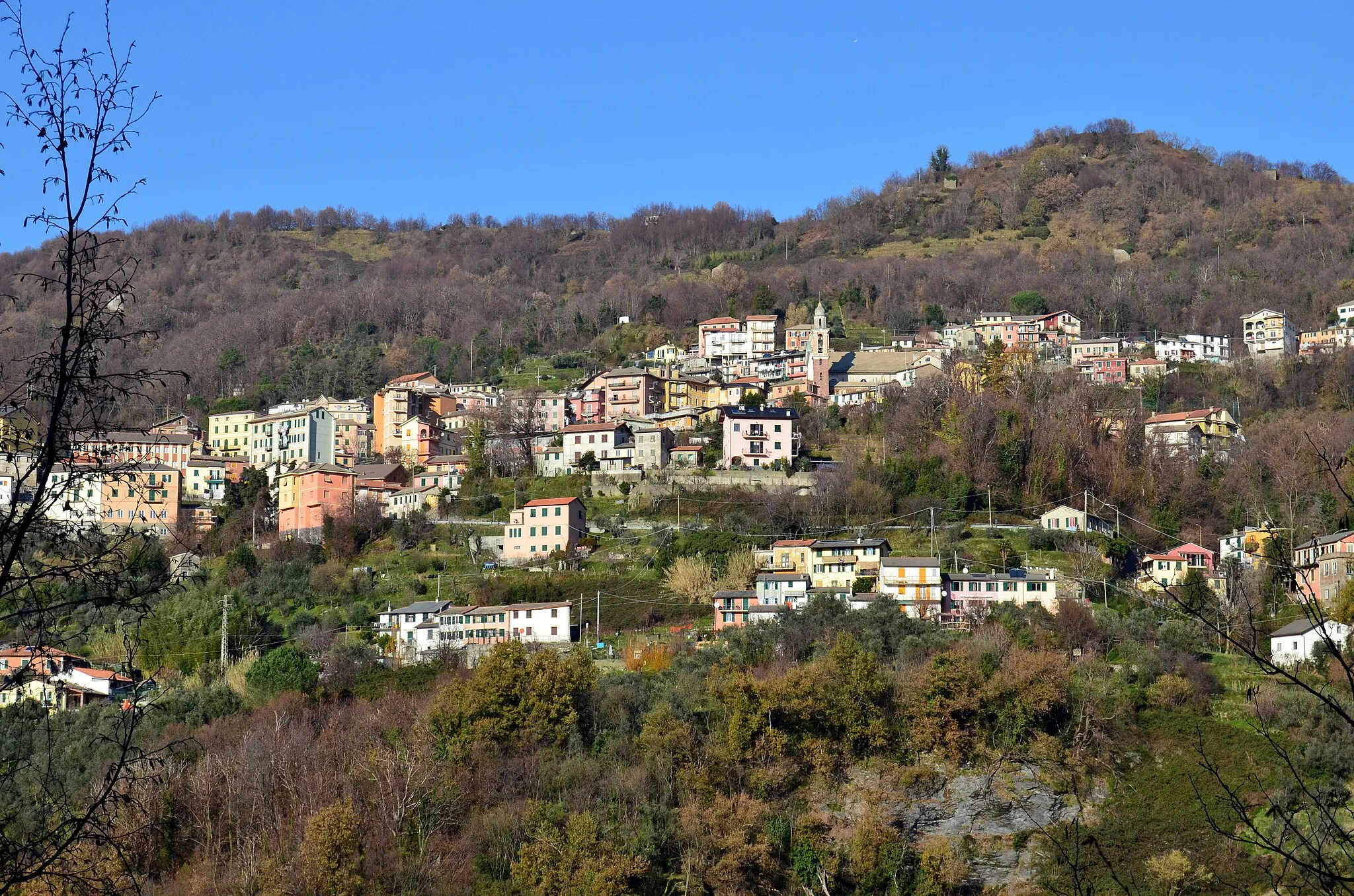 Photo showing: Panorama di Uscio, Liguria, Italia