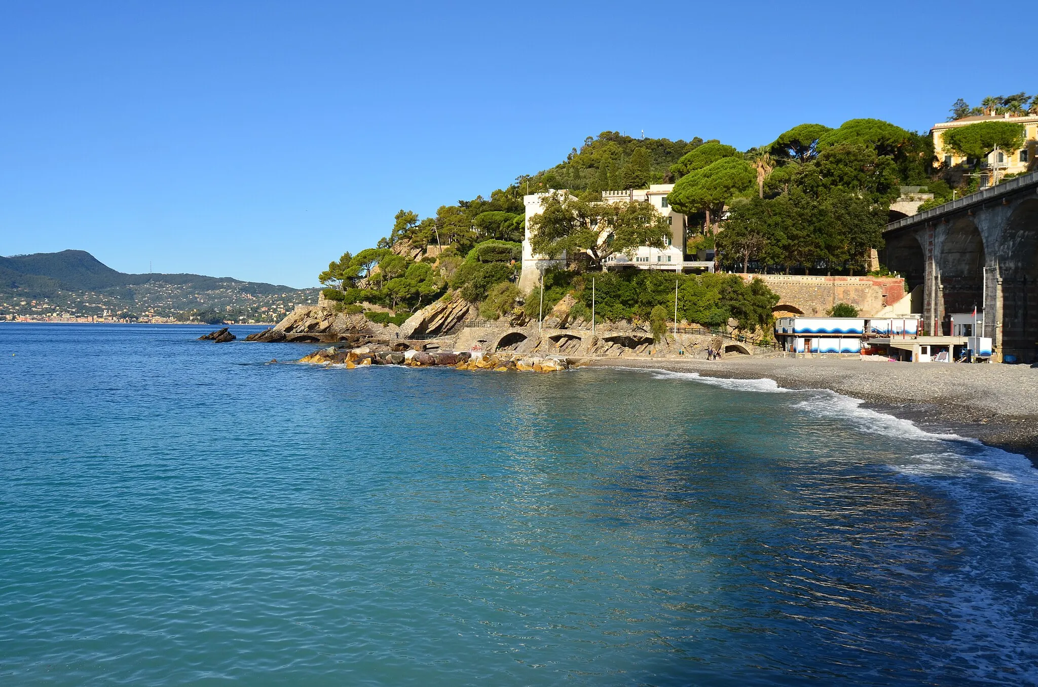 Photo showing: Il Castello Canevaro, Zoagli, Liguria, Italia