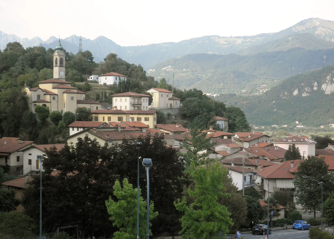 Photo showing: Panorama di Airuno