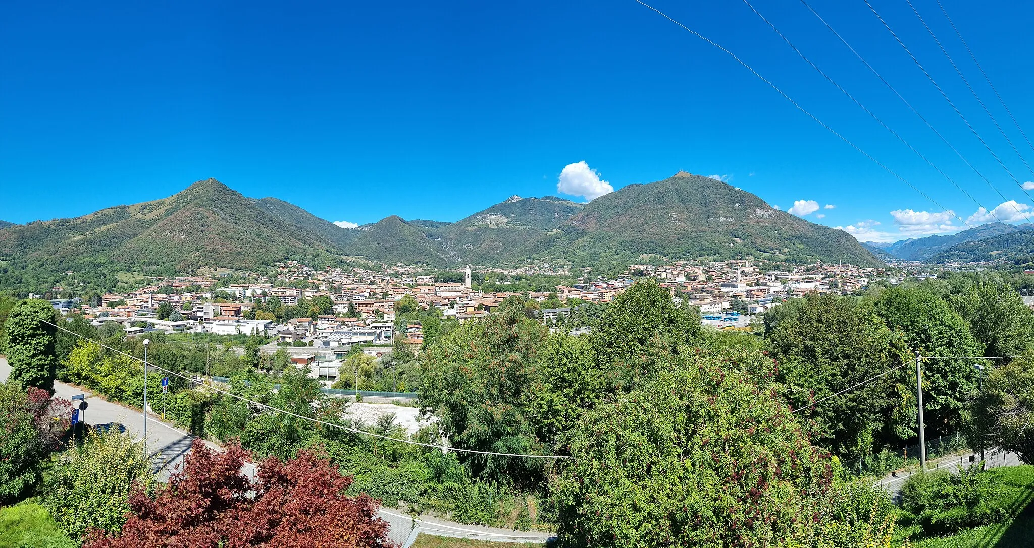 Photo showing: Albino, Italy, landscape of the City, mountains and valley