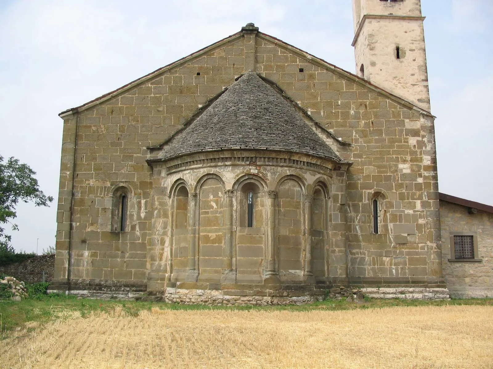 Photo showing: San Giorgio in Lemine, chiesa romanica.