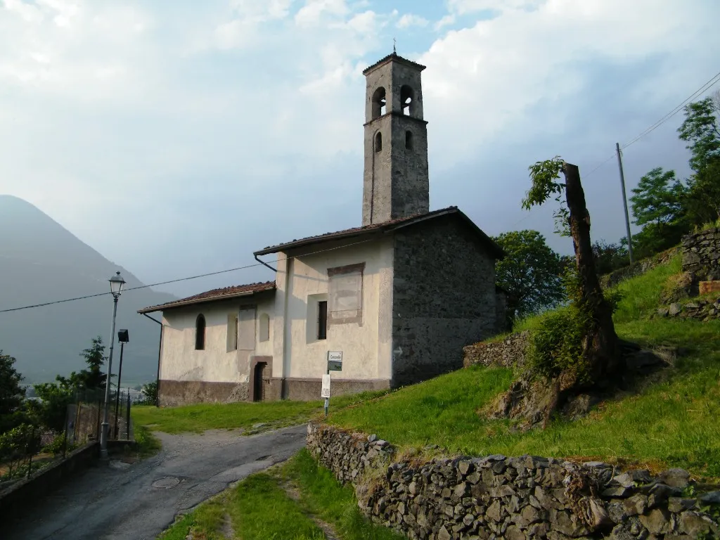 Photo showing: Church of St Andrew. Artogne, Val Camonica.