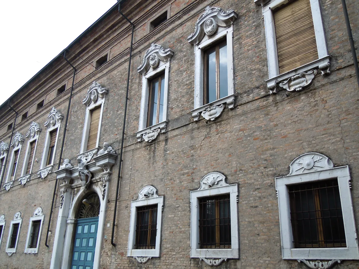 Photo showing: Asola, Palazzo Beffa Negrini.
