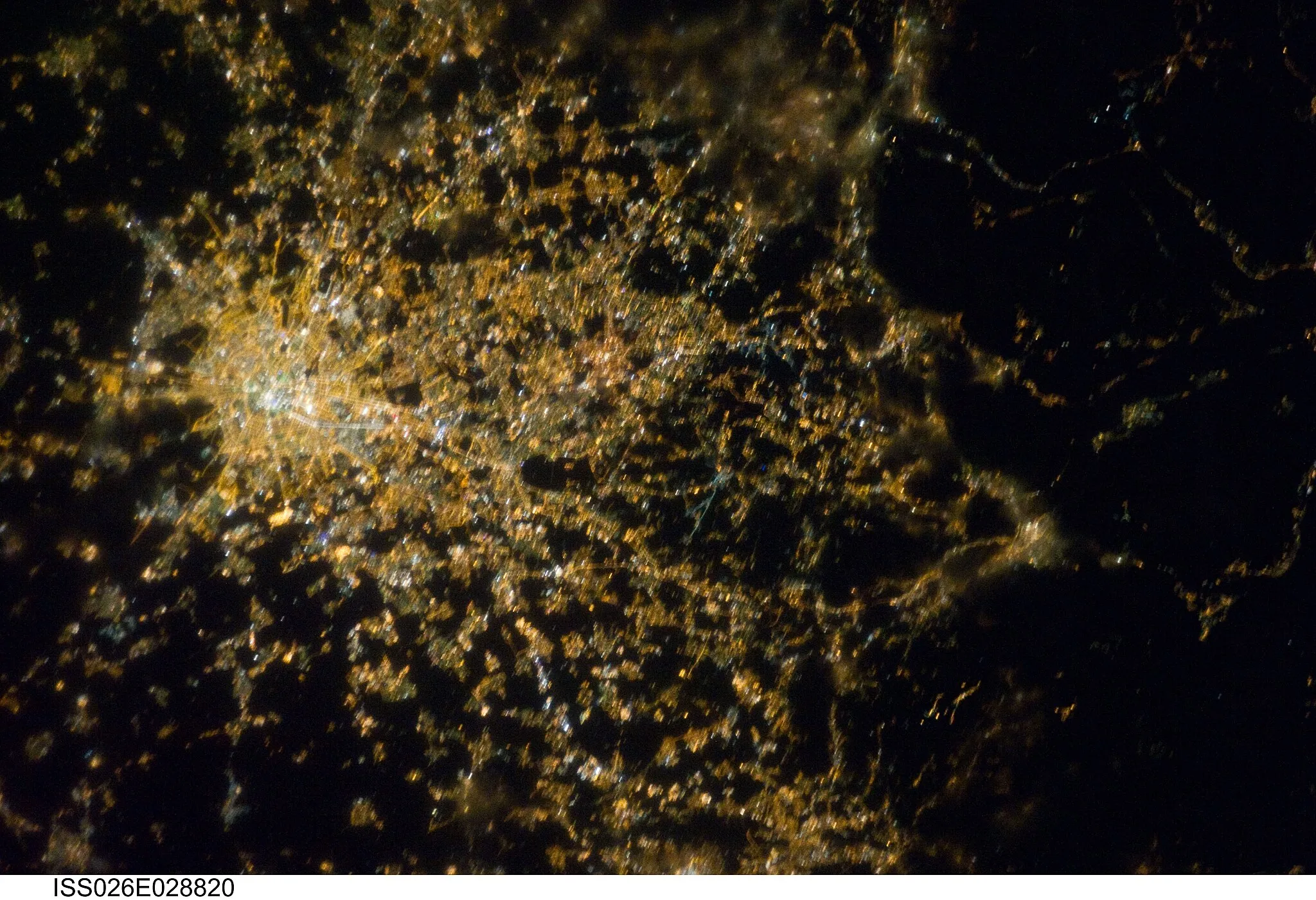 Photo showing: View of Italy taken during ISS Expedition 26.