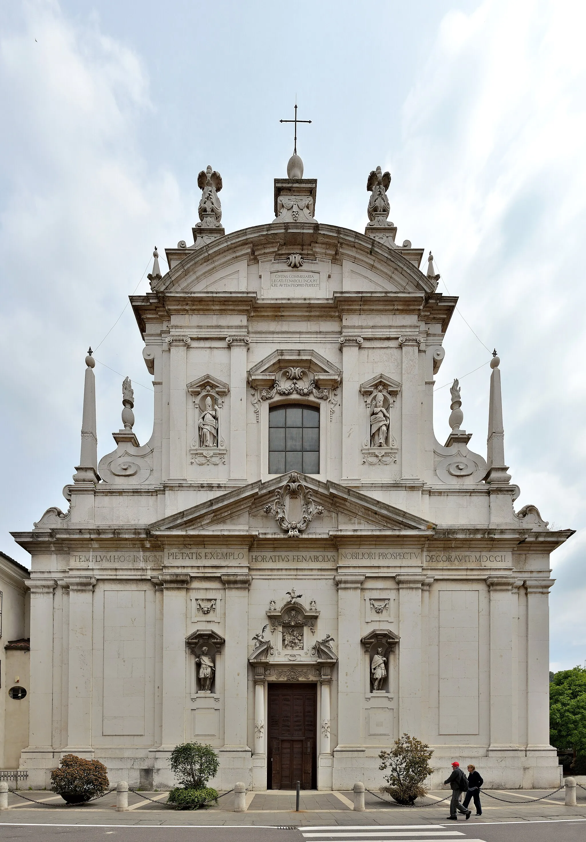 Photo showing: Facade of Santi Faustino e Giovita (Brescia) church in Brescia