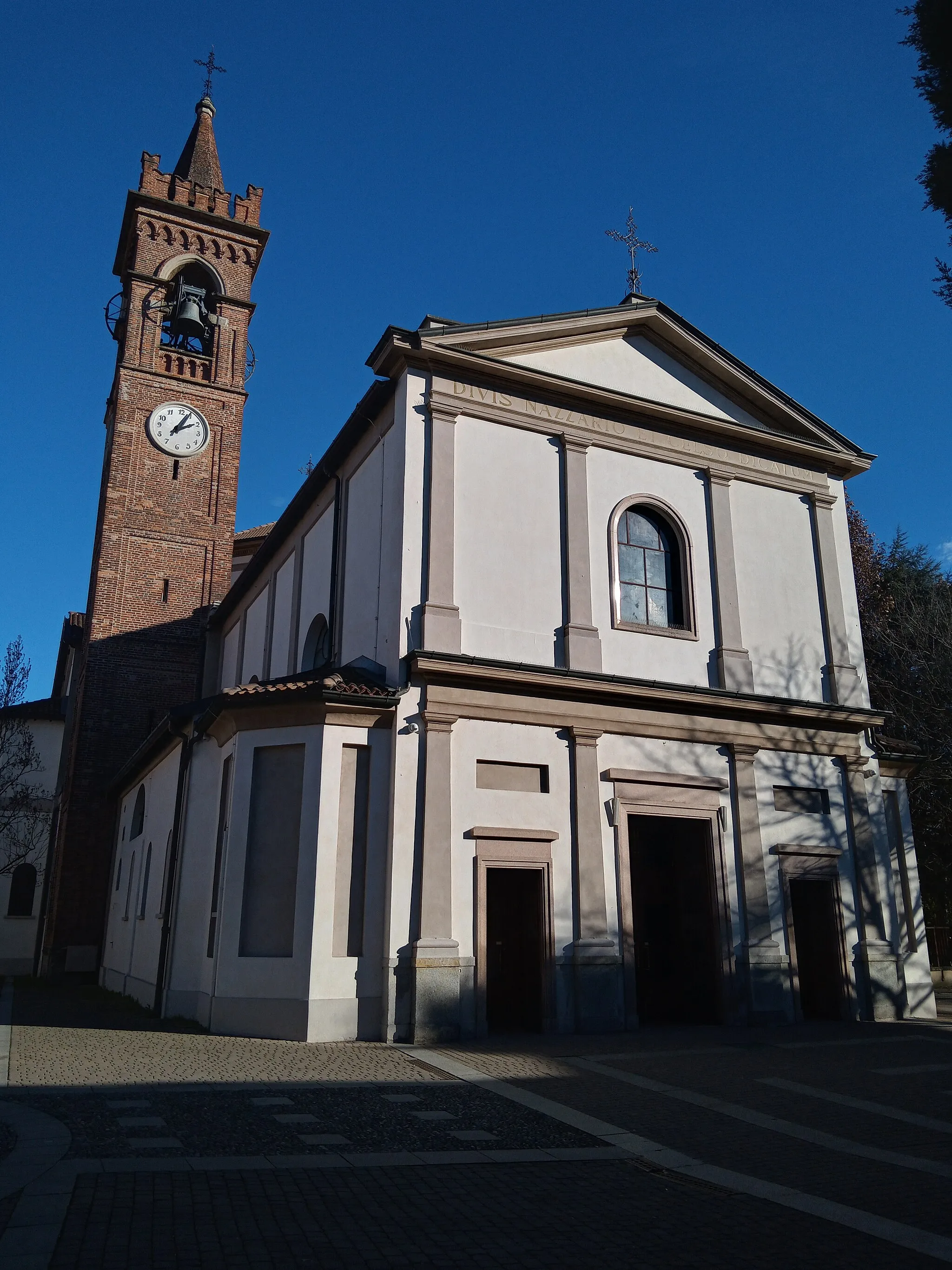 Photo showing: foto della Chiesa SS. Nazaro e Celso a Bresso