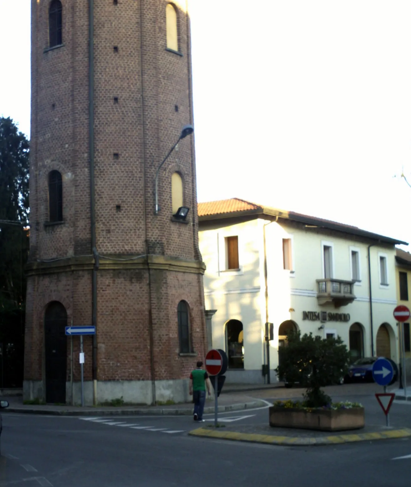 Photo showing: Busto Garolfo Centro