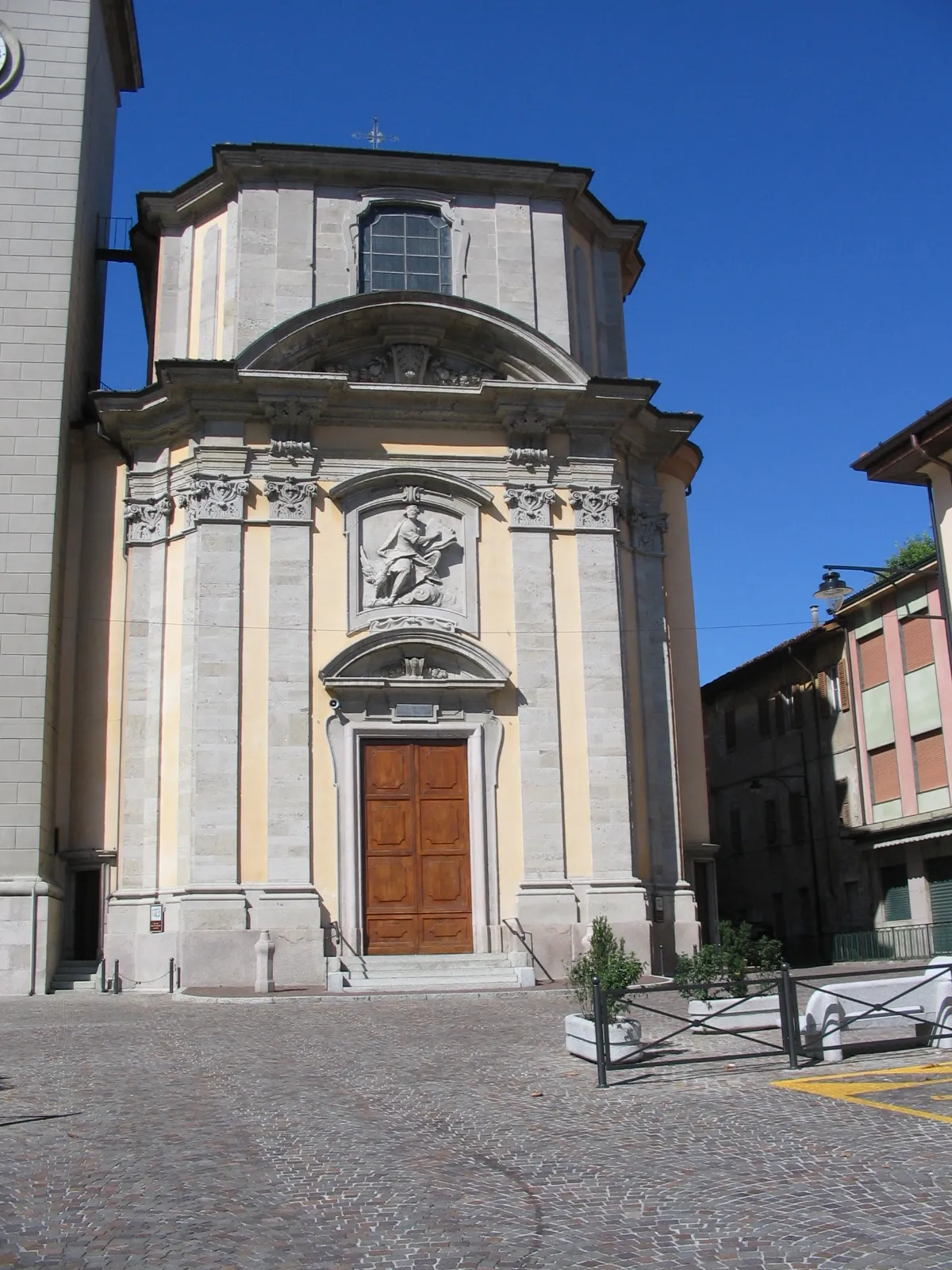 Photo showing: Autore Giorces. Canonica d'Adda, la Parrocchiale.