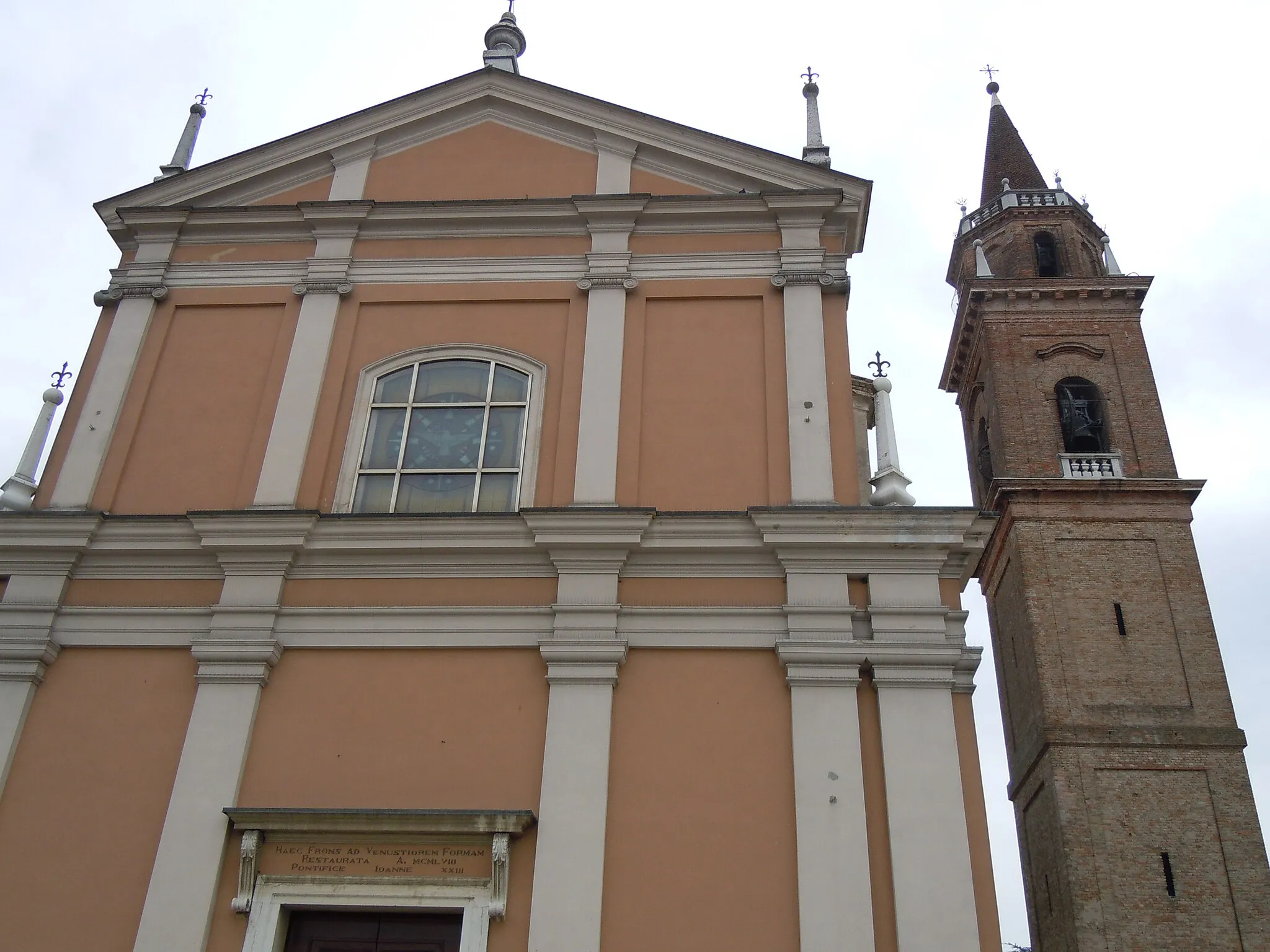 Photo showing: Casaloldo, Chiesa B.V. Assunta.
