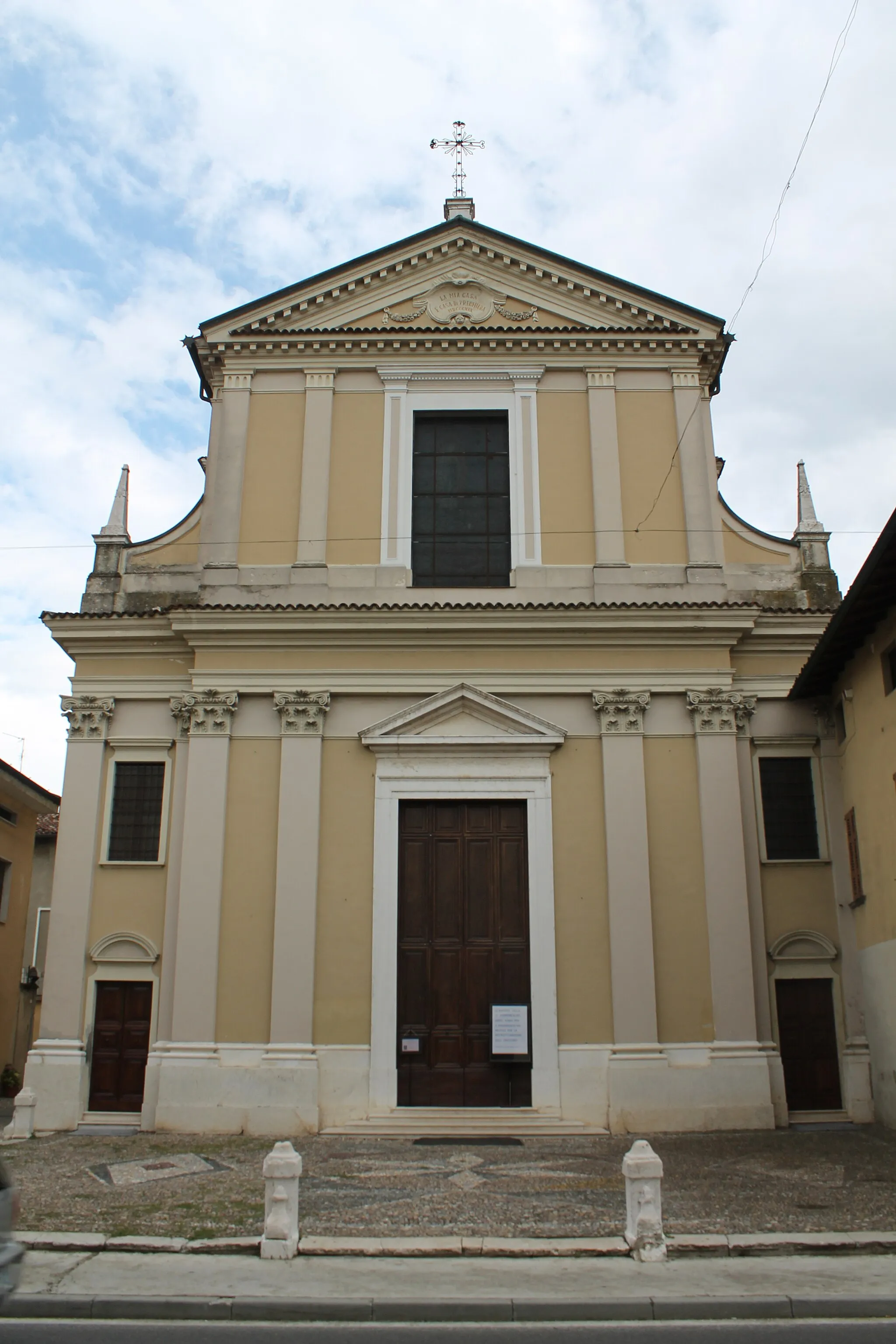 Photo showing: Foto della Chiesa di S.Antonio Abate, Castelcovati, BS.