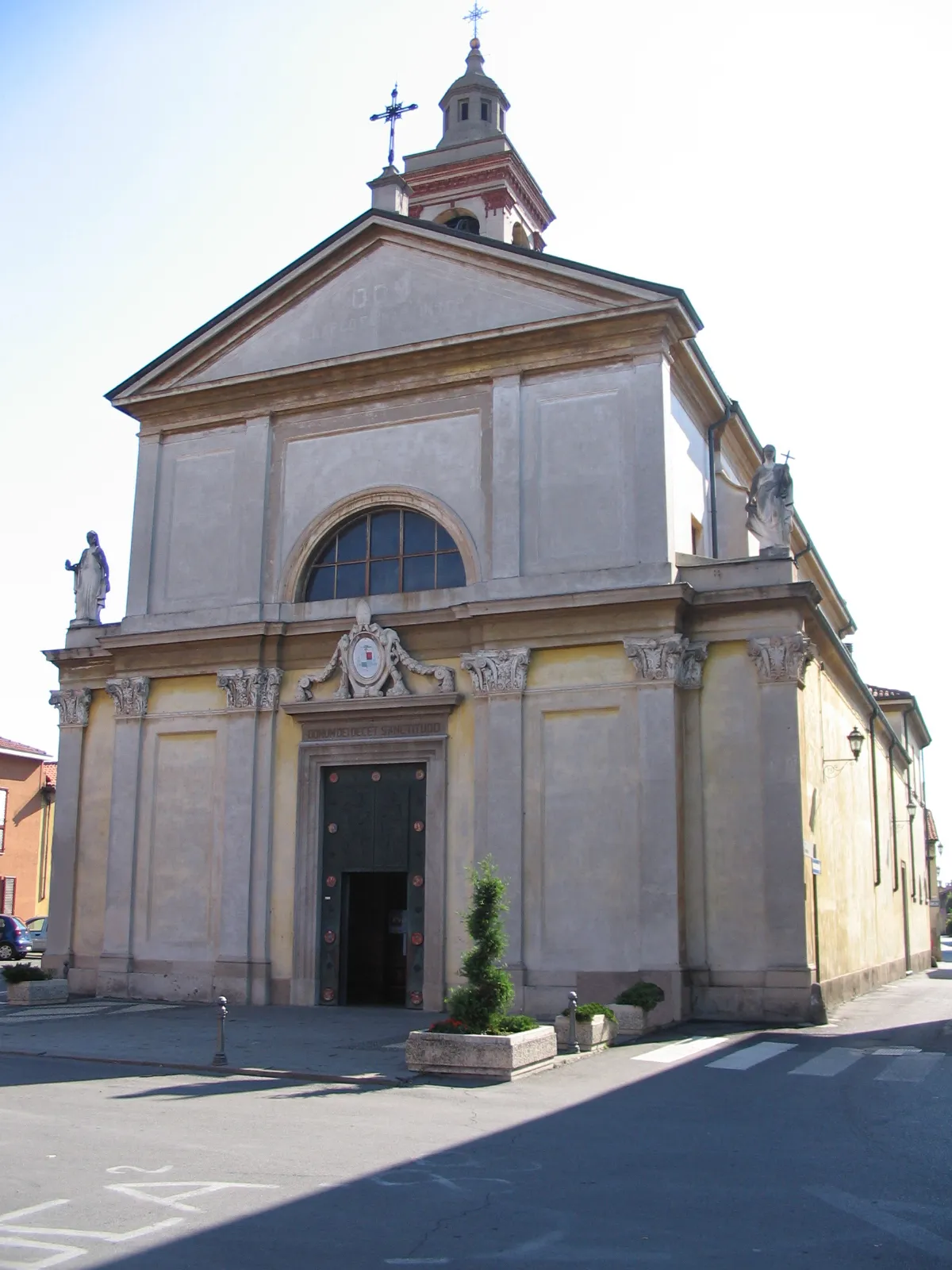 Photo showing: Ciserano, Bergamo, Lombardy, Italy - parish church.
