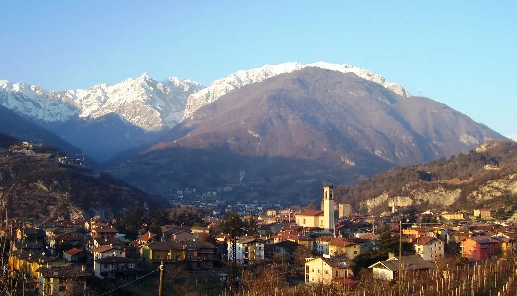 Photo showing: Cividate Camuno, Val Camonica, Italia