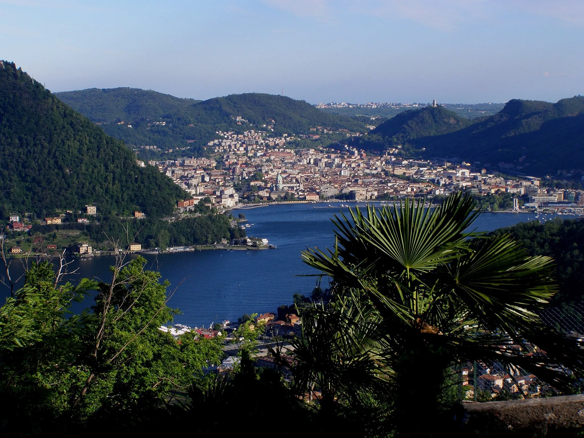 Photo showing: Lake Como: Como city (Italy)