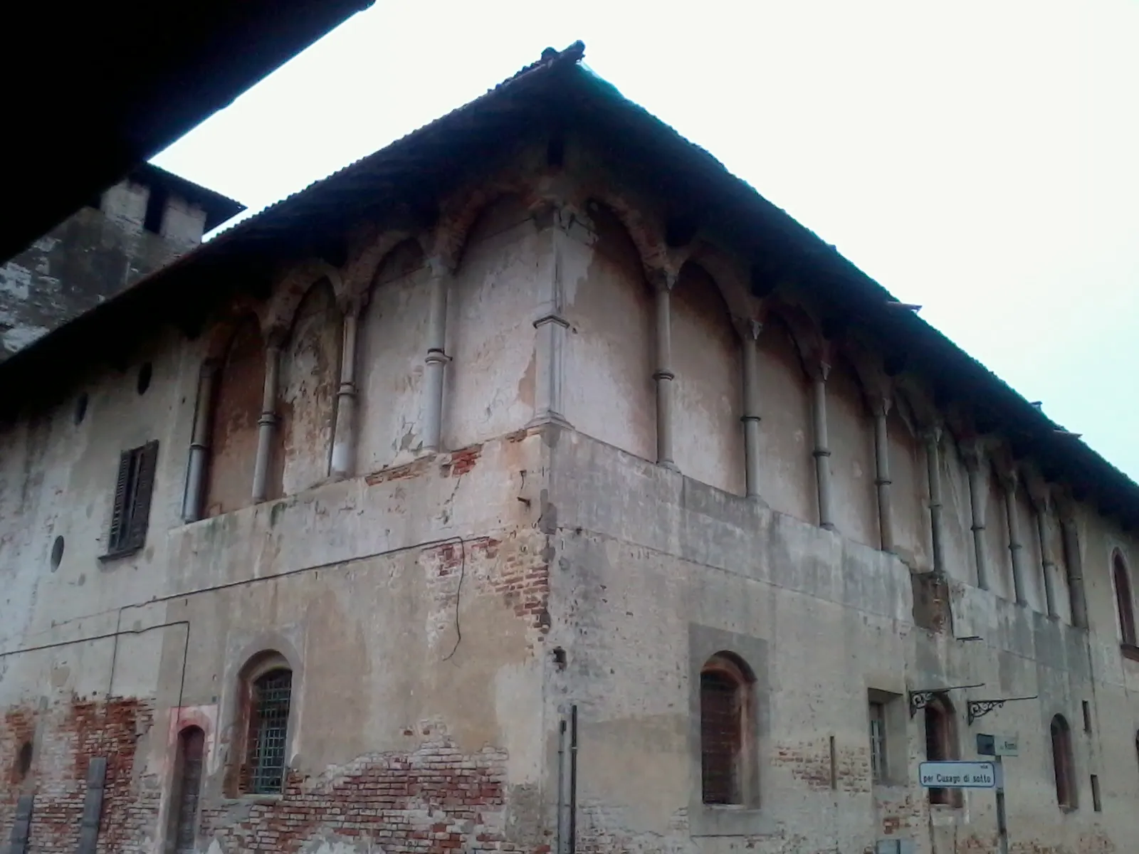 Photo showing: Loggiato del Castello di Cusago (MI) - Italy