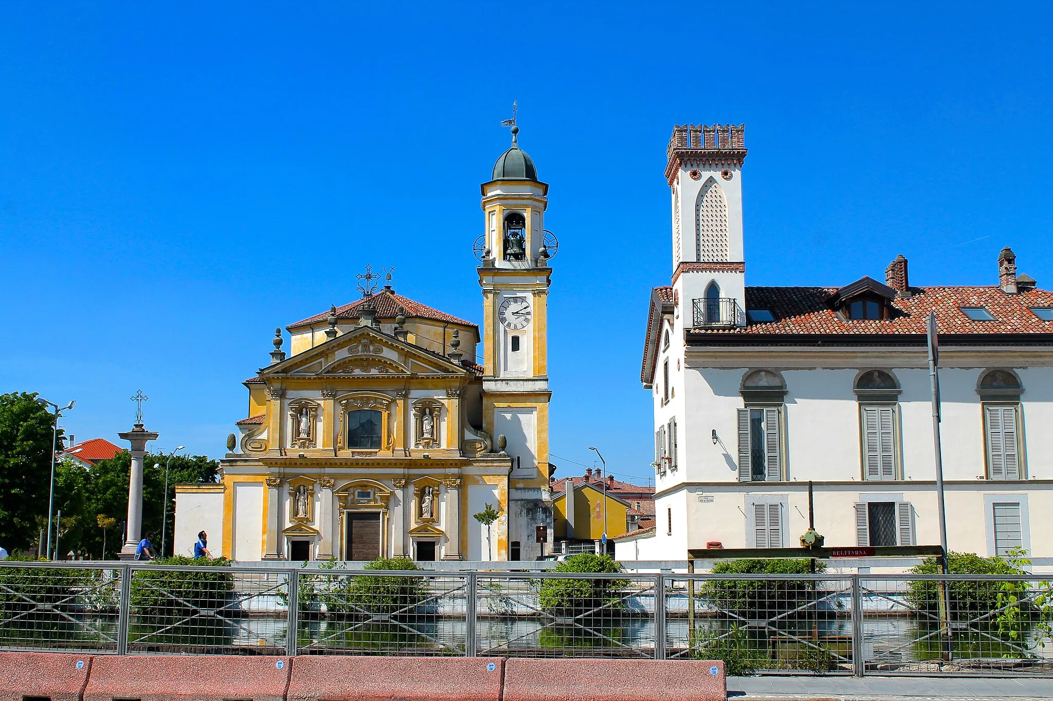 Photo showing: Santuario di Sant'Invezio