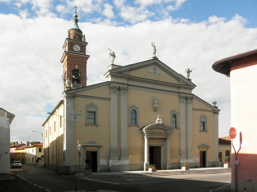 Photo showing: Chiesa parrocchiale di San Martino Vescovo a Livraga