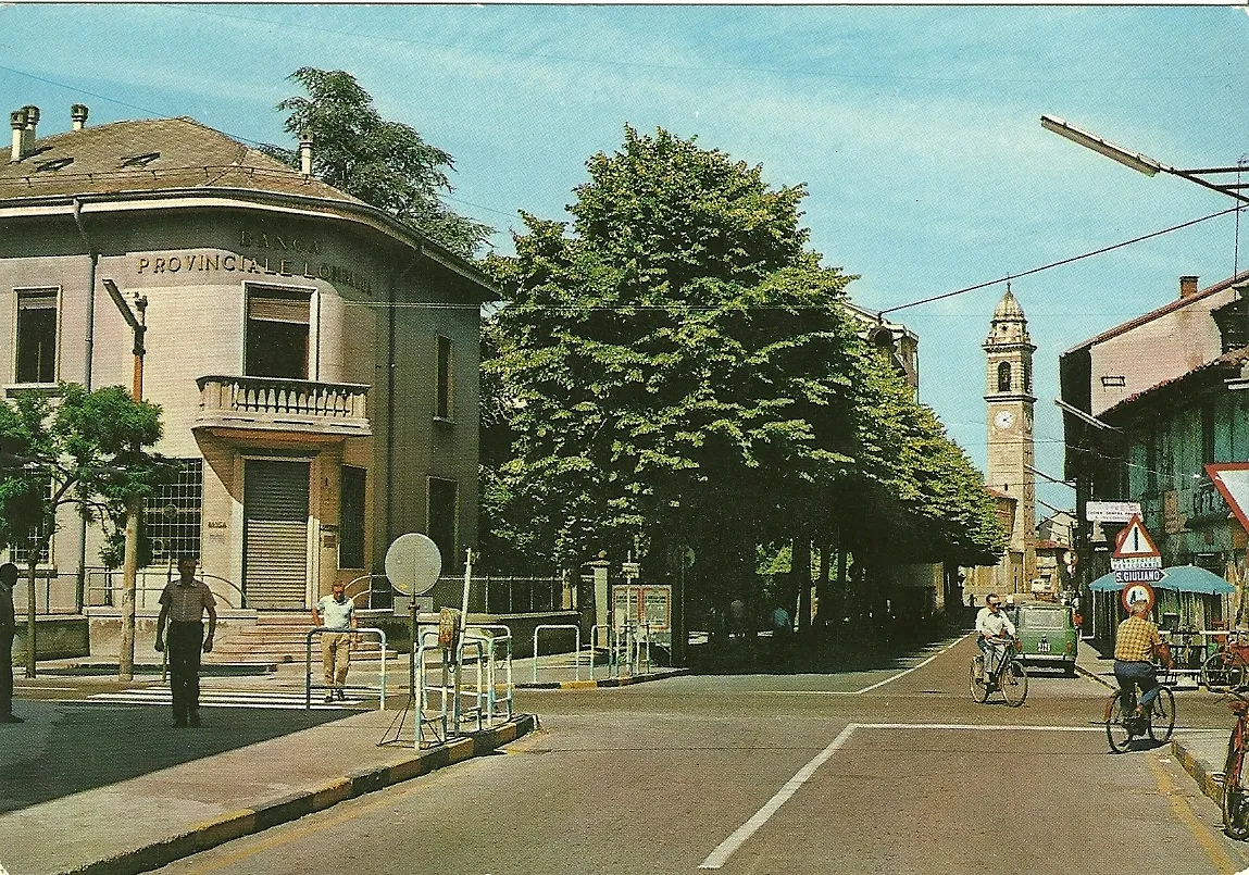 Photo showing: Locate : incrocio via Roma,via Diaz, via Giardino.