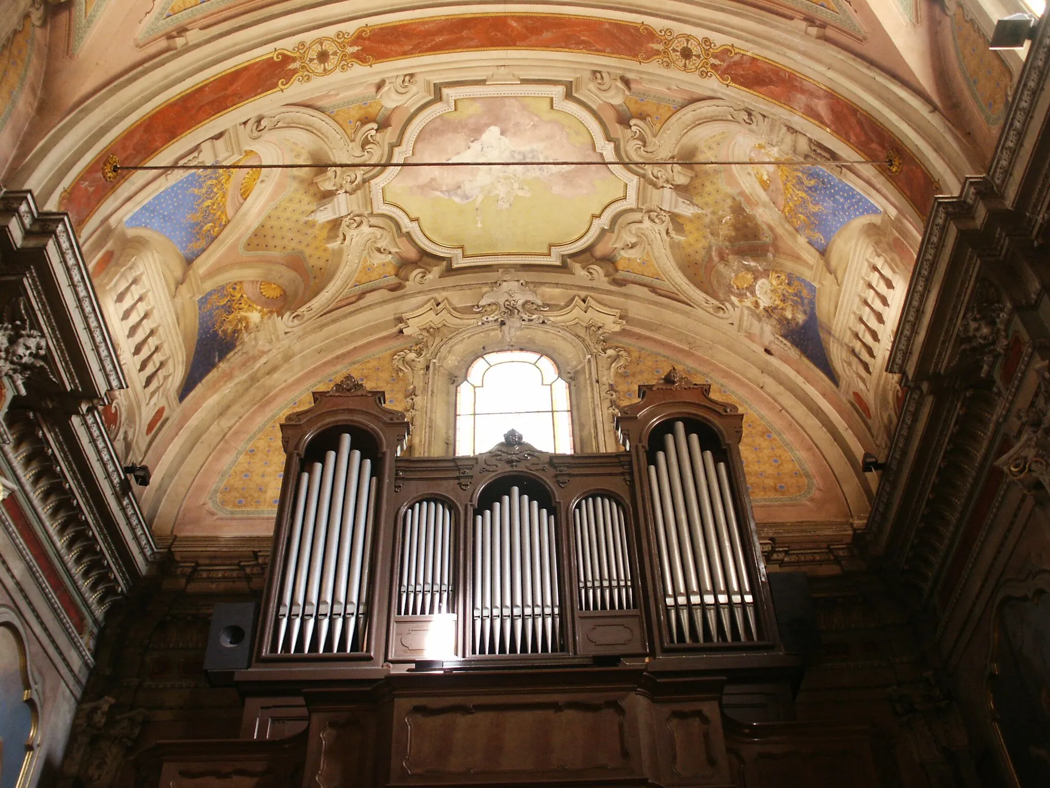 Photo showing: Chiesa di San Siro in Lomazzo - Controfacciata e organo Mascioni