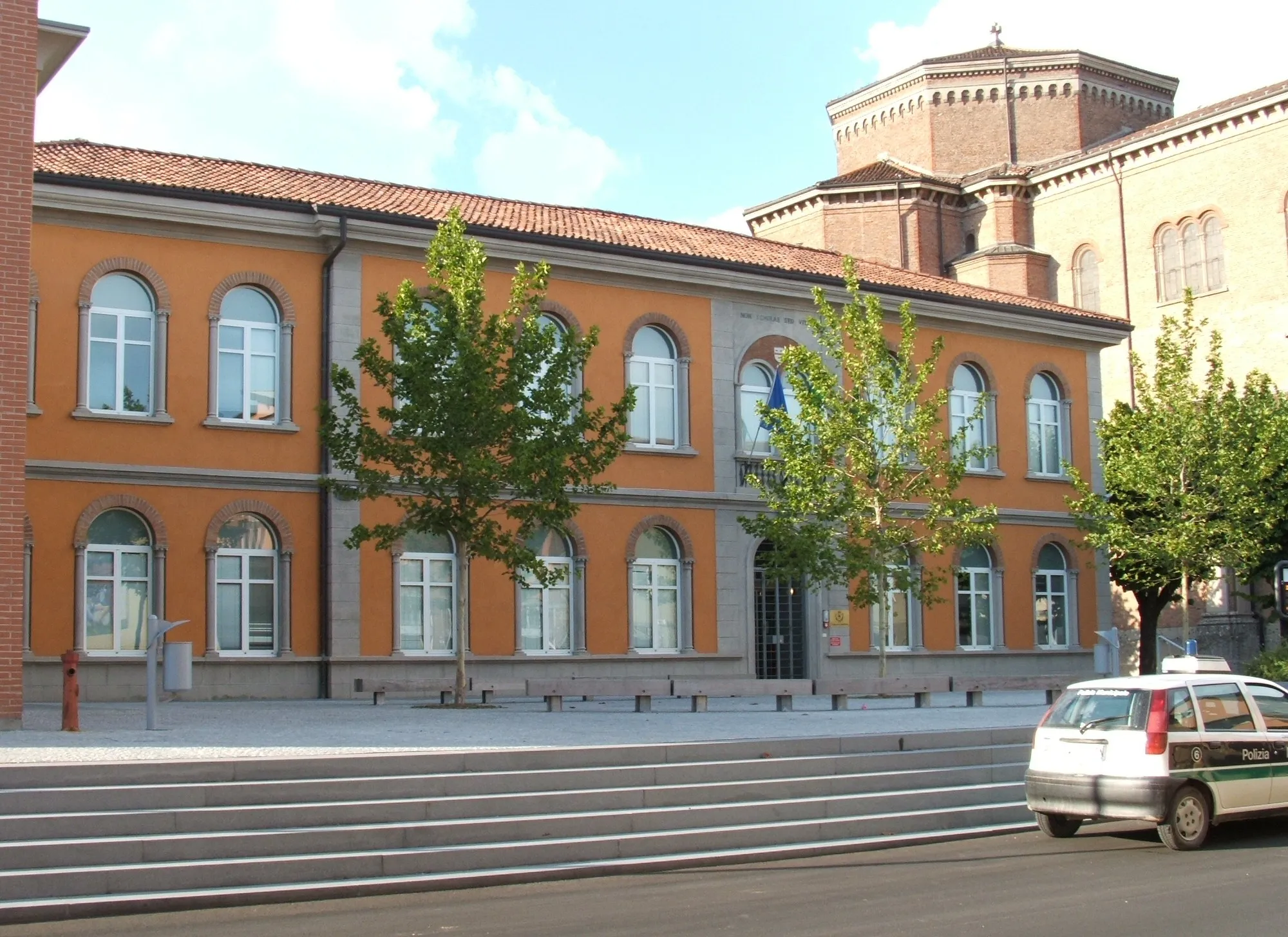 Photo showing: Madone (BG) - Lombardy - Italy, town hall