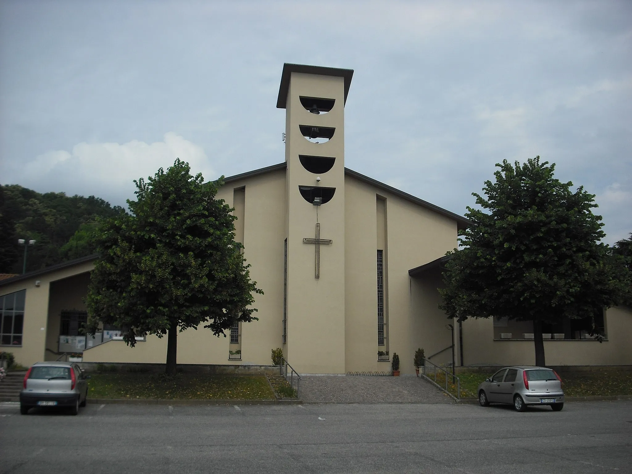 Photo showing: Olgiate Molgora (Lc), la chiesa parrocchiale di Maria Madre della Chiesa.