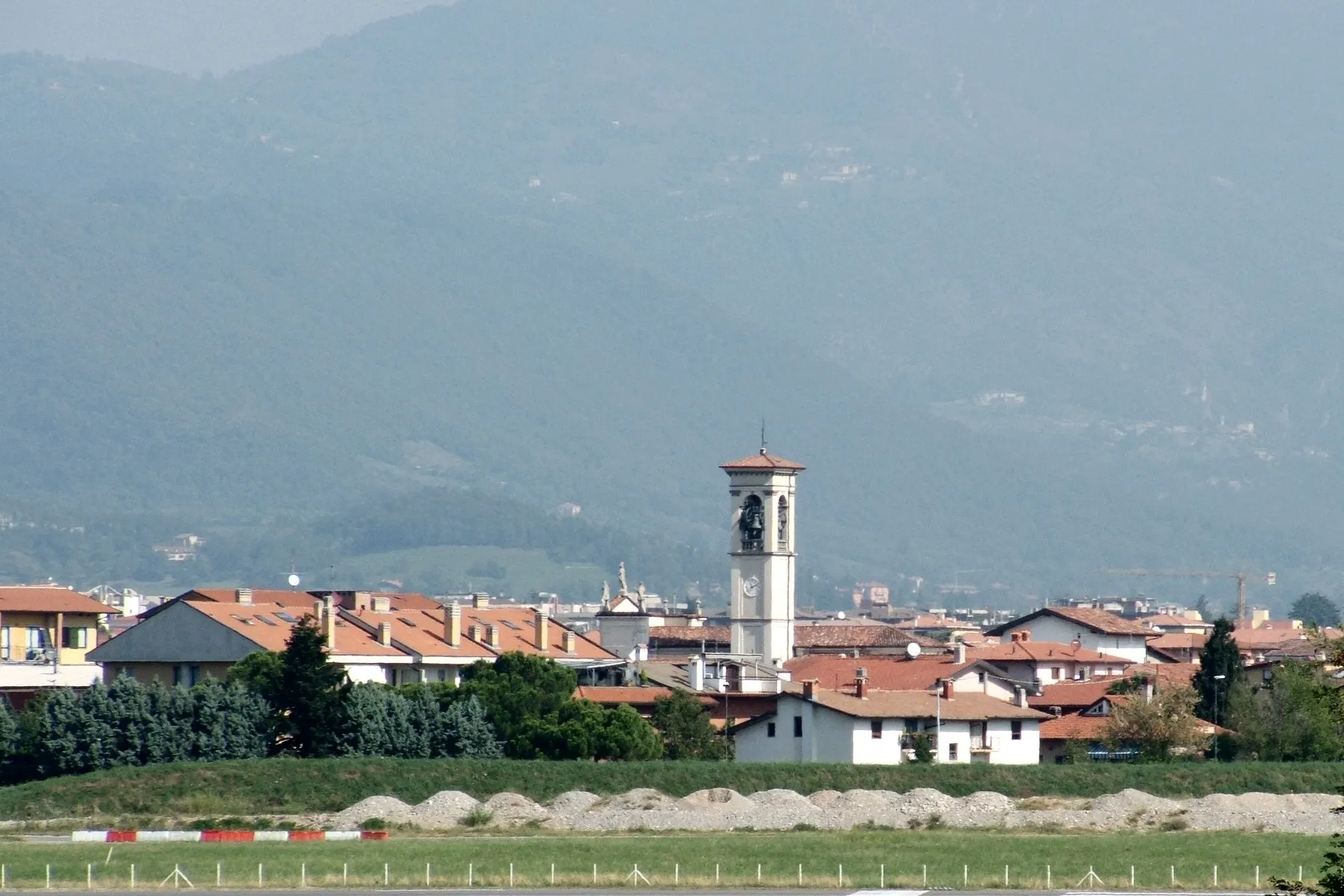 Photo showing: Orio al Serio (BG) - View from the airport