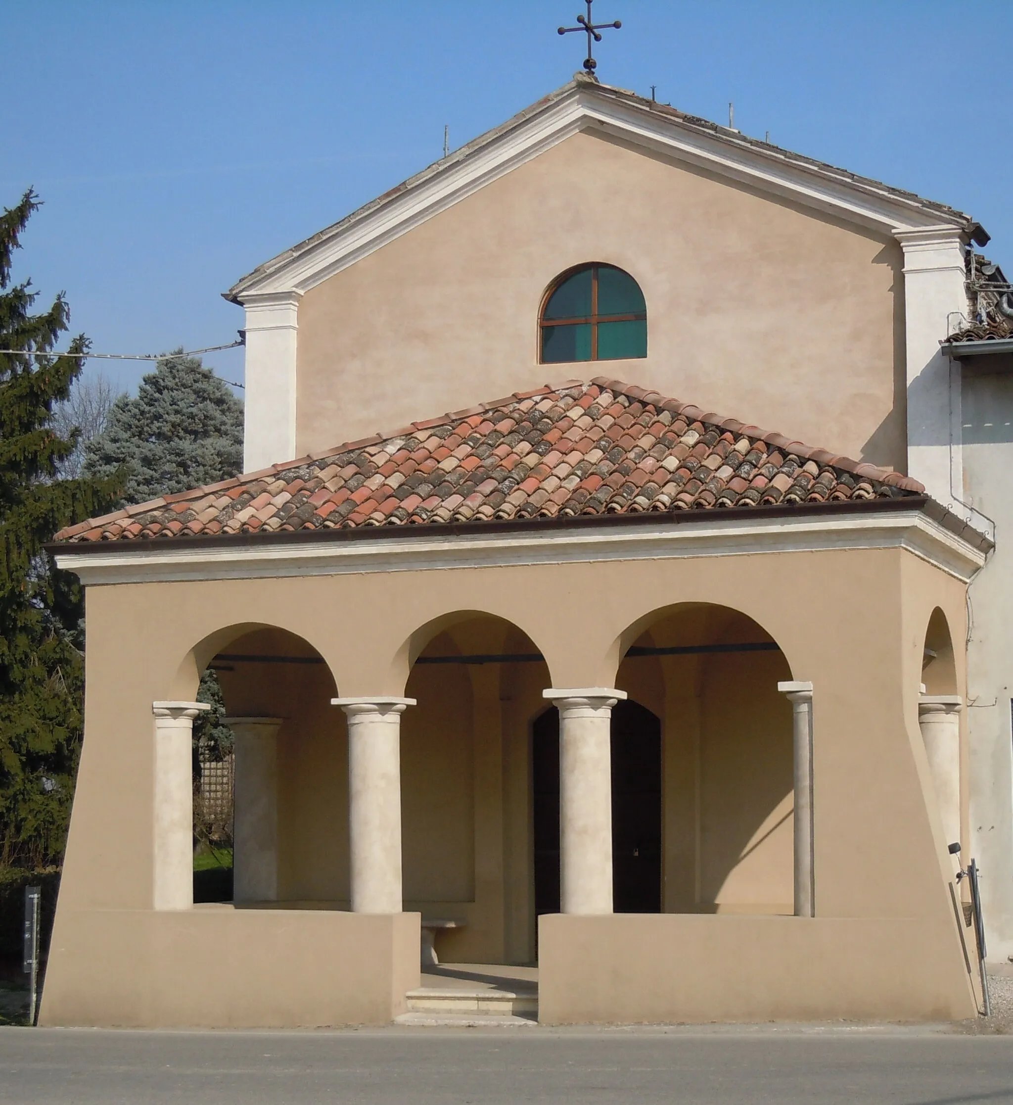 Photo showing: Ostiano, chiesa di S. Rocco.