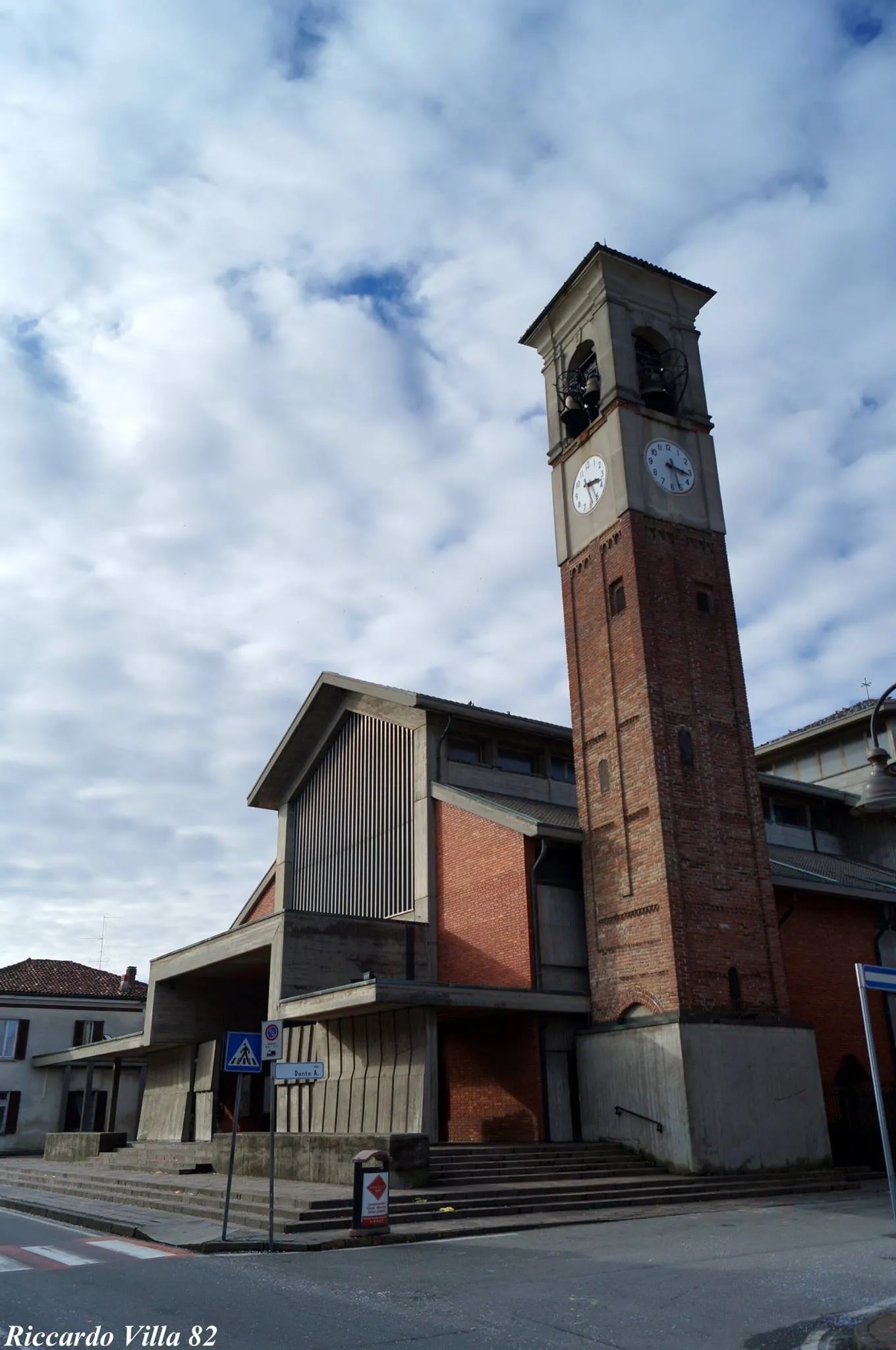 Photo showing: Chiesa parrocchiale dei Santi Quirico e Giulitta a Paullo