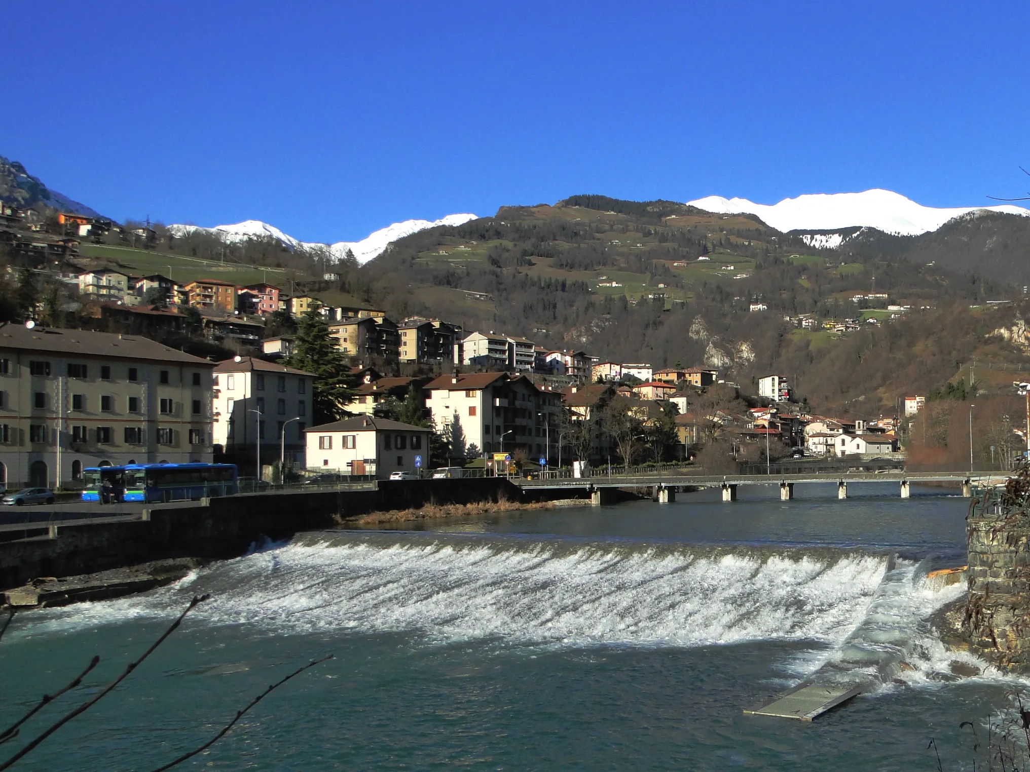 Photo showing: Ponte Nossa (BG), panorama sul lungo Serio